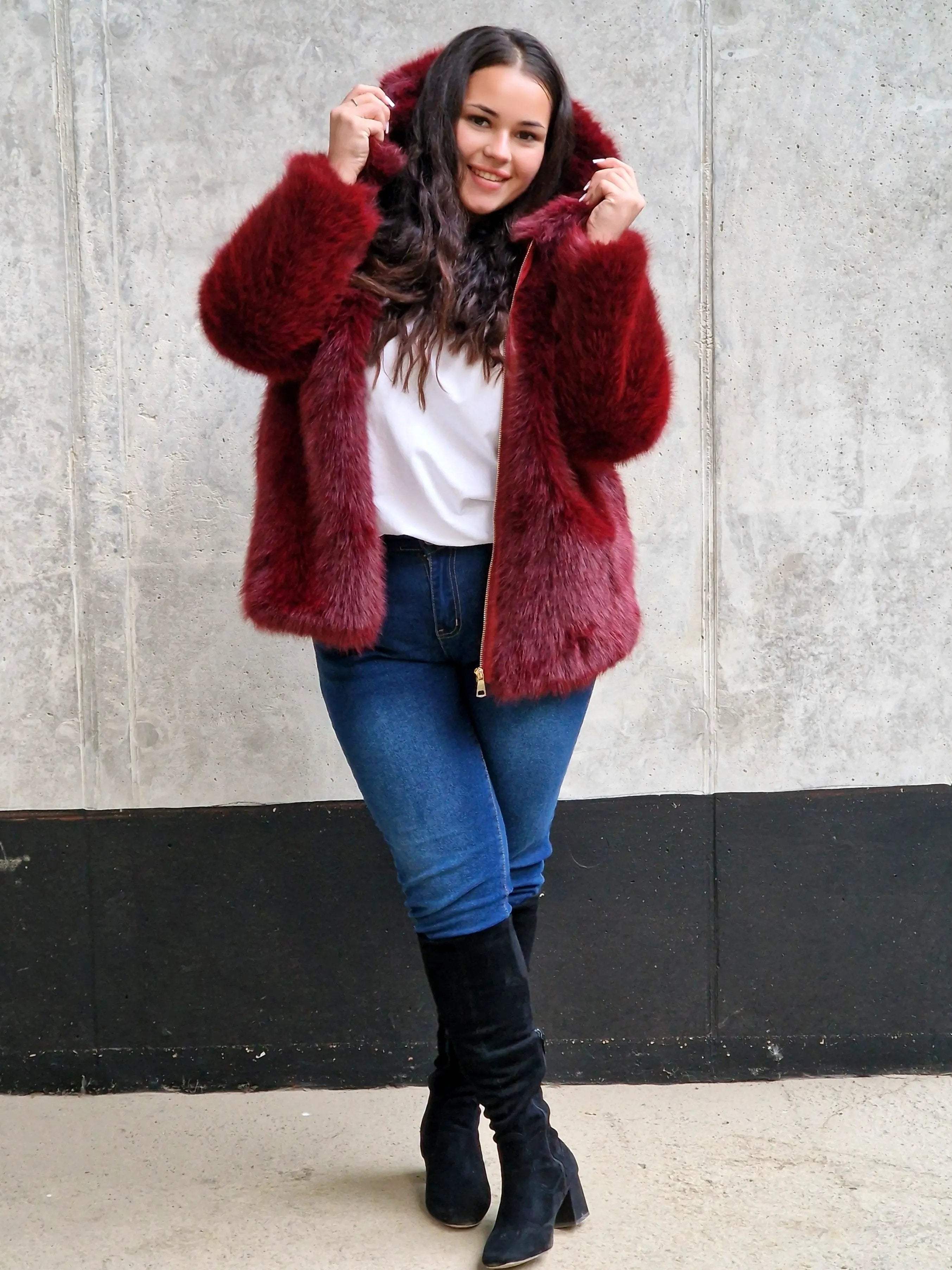 Miękkie futerko z kapturem Stylowa XL