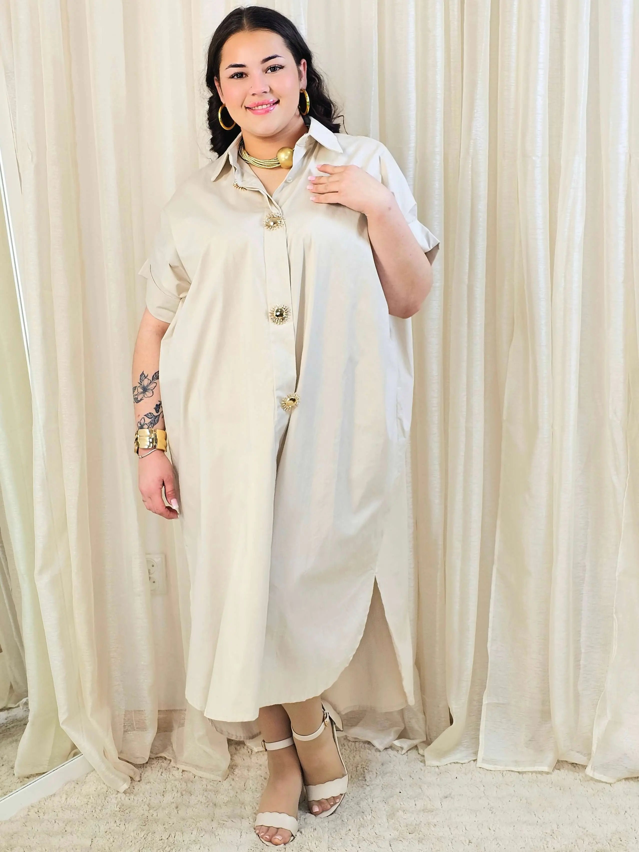 Minimalistyczna sukienka koszulowa z bawełny Stylowa XL