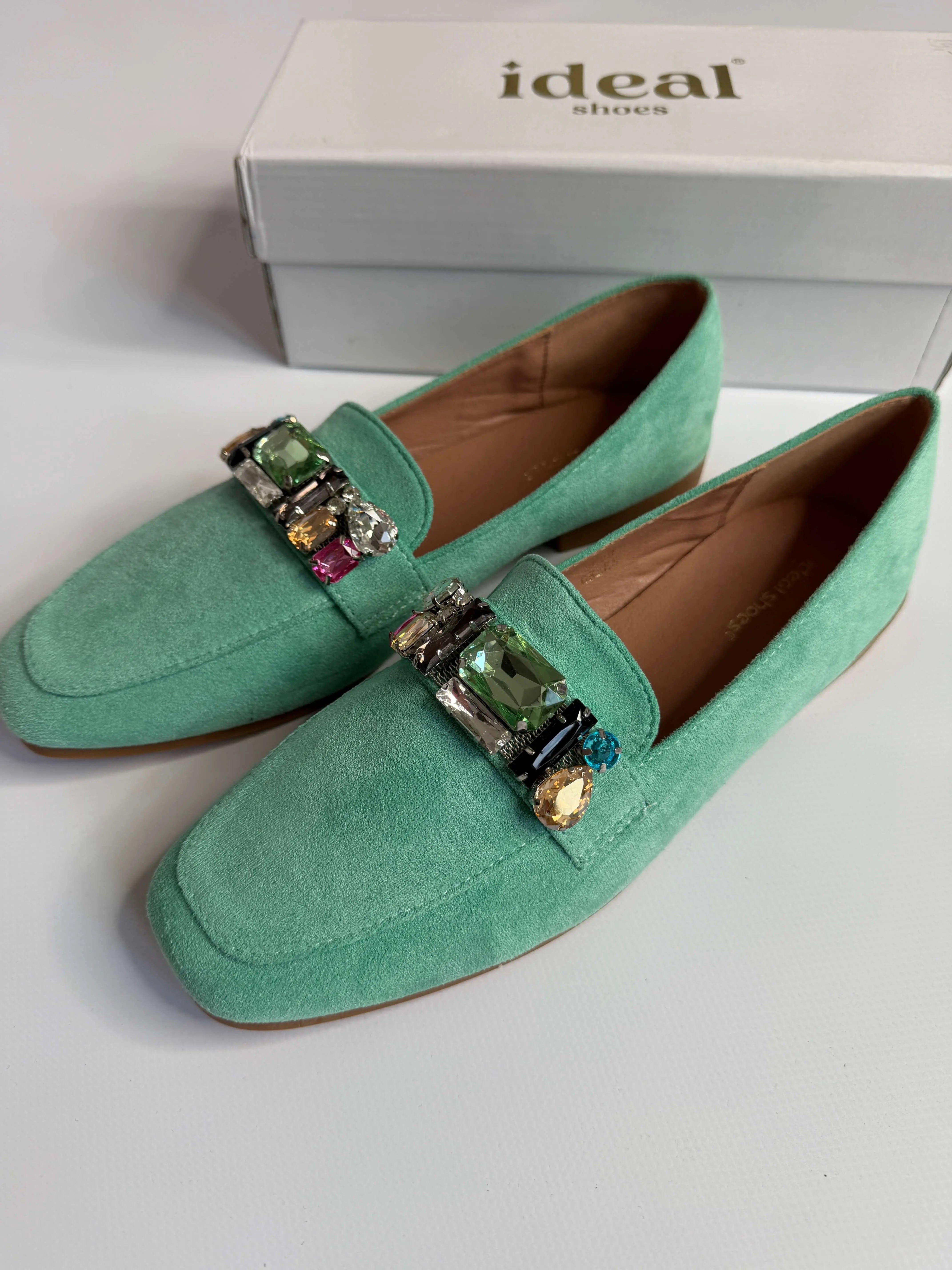 Mokasyny damskie zielone z ozdobnymi kamieniami Ideal Shoes Stylowa XL