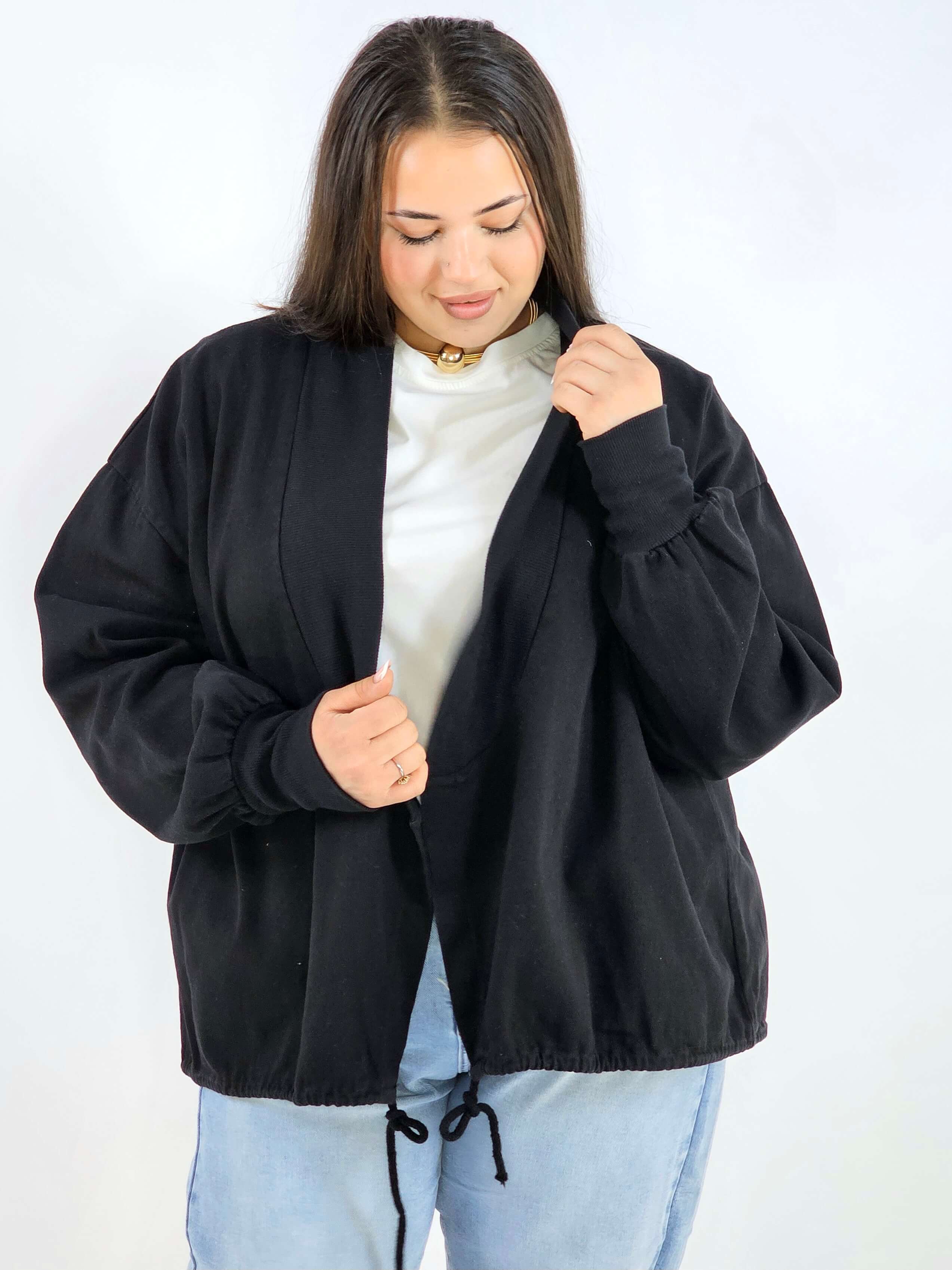 Narzutka plus size lekka oversize wiązana wygodna i stylowa Stylowa XL