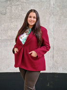Oversize marynarka plus size – nowoczesna elegancja i stylowy komfort Stylowa XL