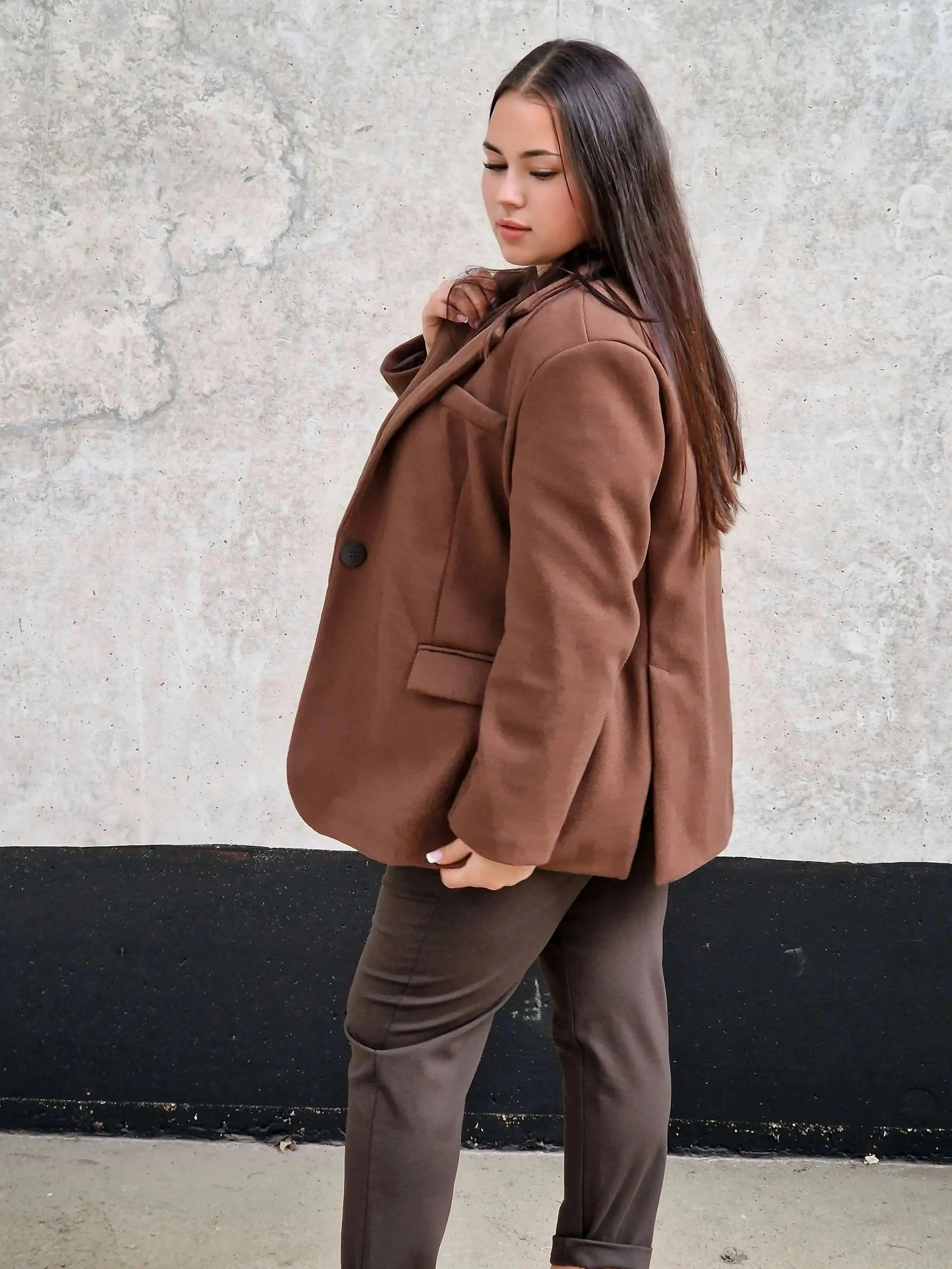 Oversize marynarka plus size – nowoczesna elegancja i stylowy komfort Stylowa XL