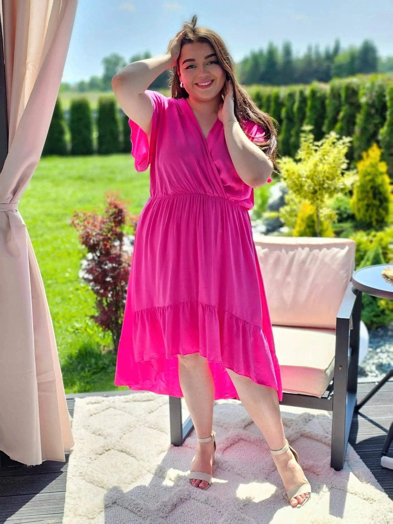 Piękna sukienka kopertowa z przodem krótszym Stylowa XL