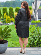 Piękna sukienka po boku marszczona, dekolt kopertowy Stylowa XL