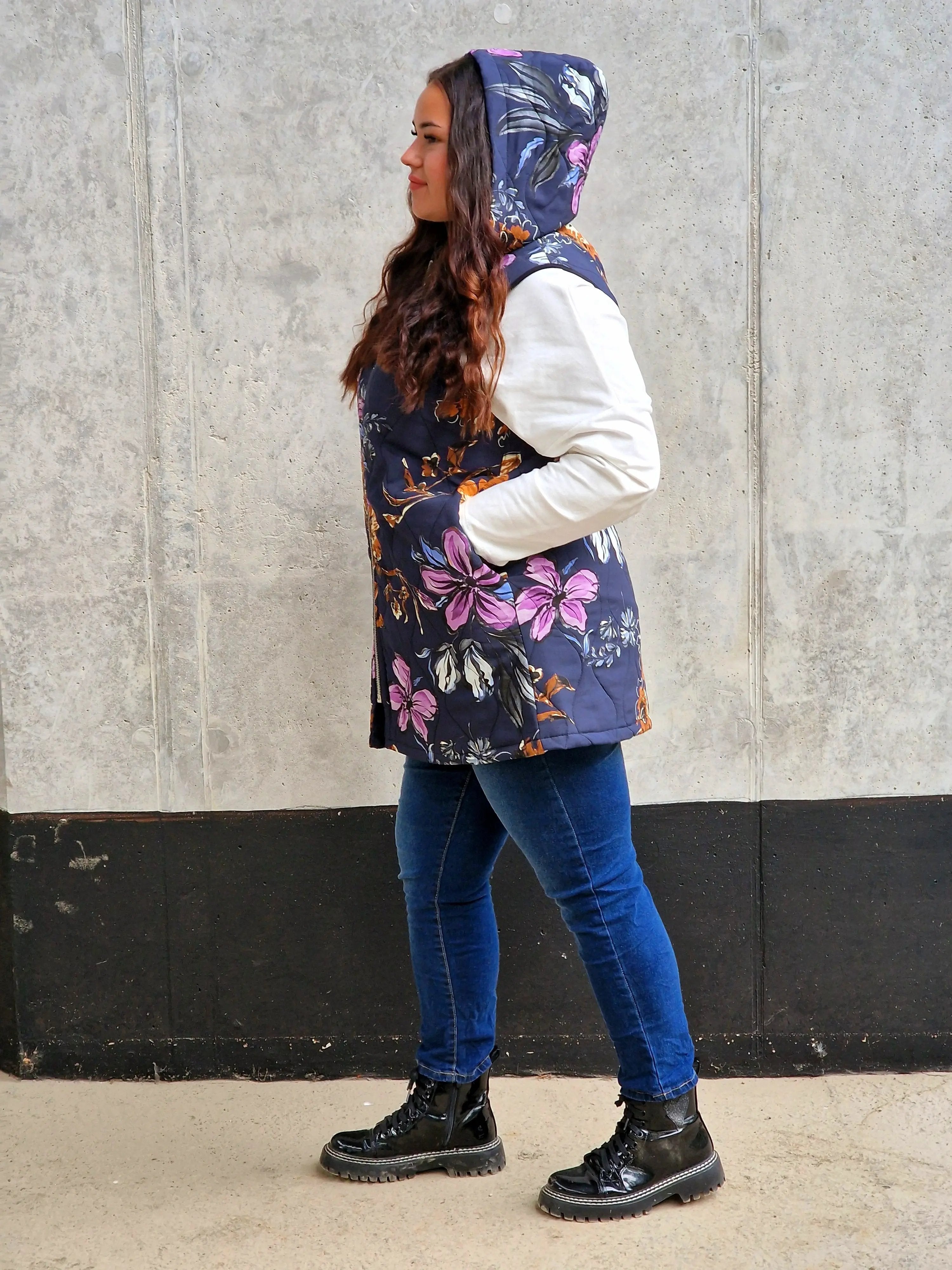 Pikowana kamizelka w kwiaty Stylowa XL