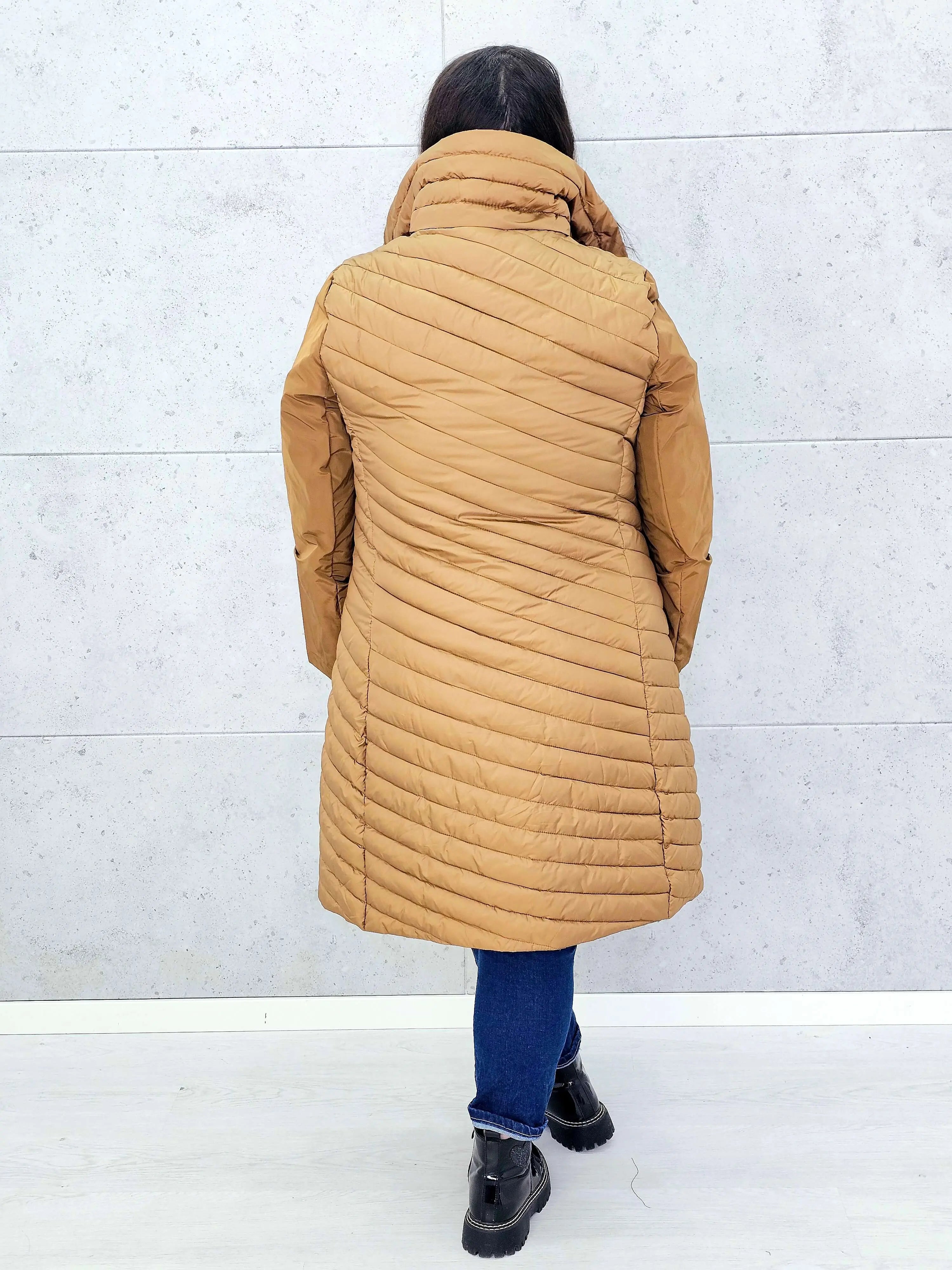 Pikowana kurtka damska – lekka, ciepła i elegancka propozycja plus size Stylowa XL