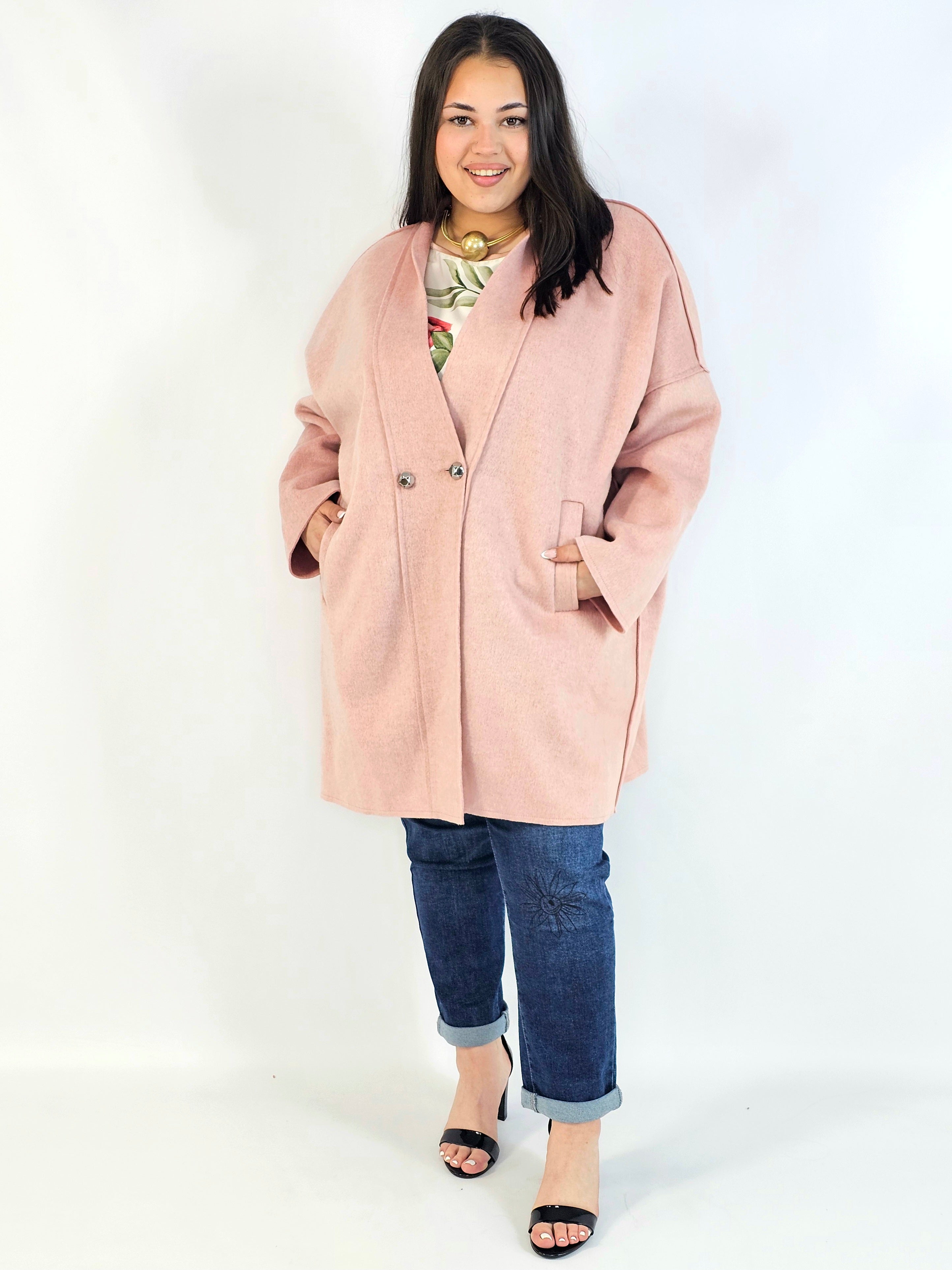 Płaszcz Oversize StylowaXL – Moda Plus Size dla Kobiet XXL | Elegancja i Komfo Stylowa XL