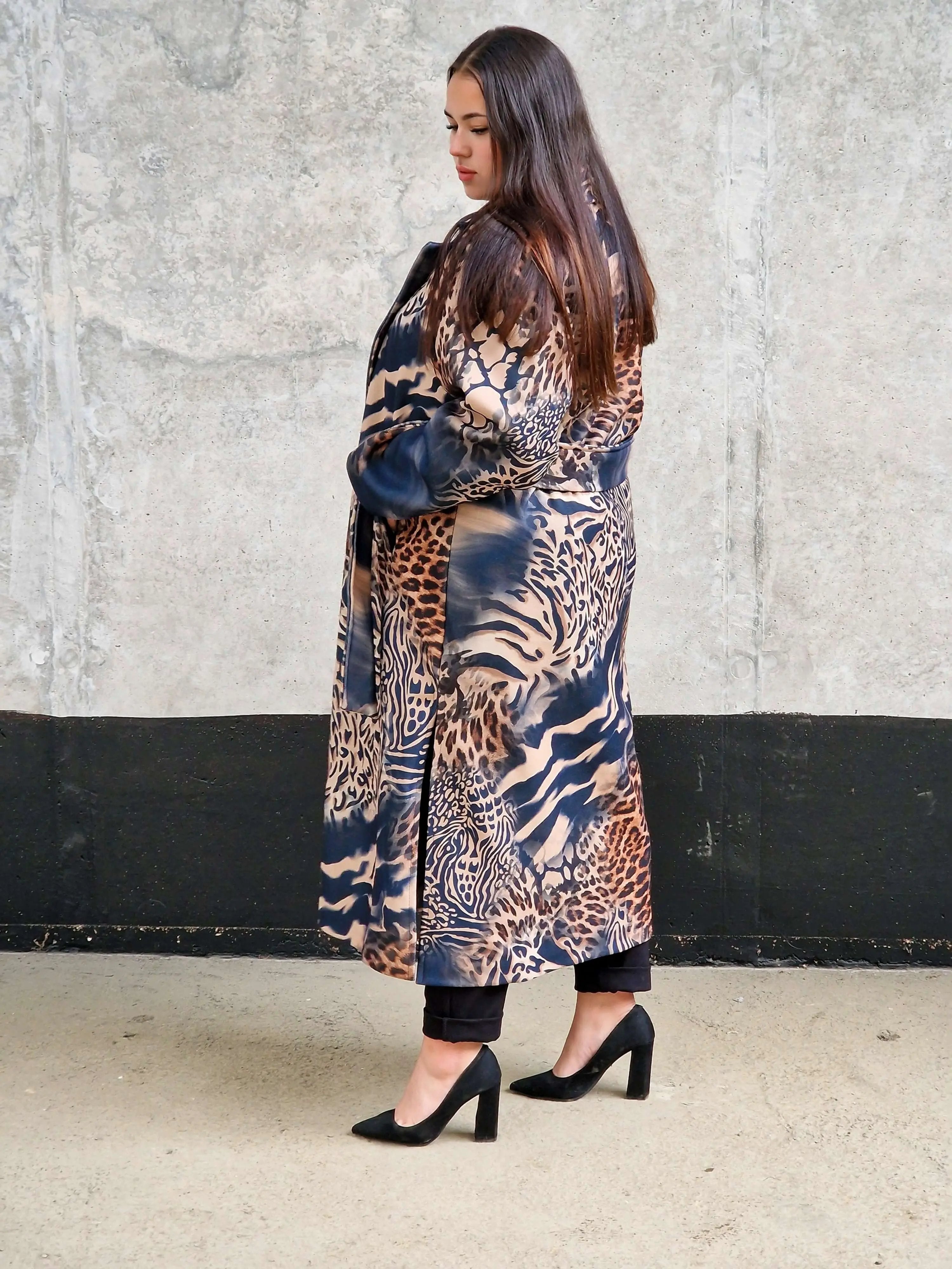 Płaszcz „Dzika Elegancja” Stylowa XL