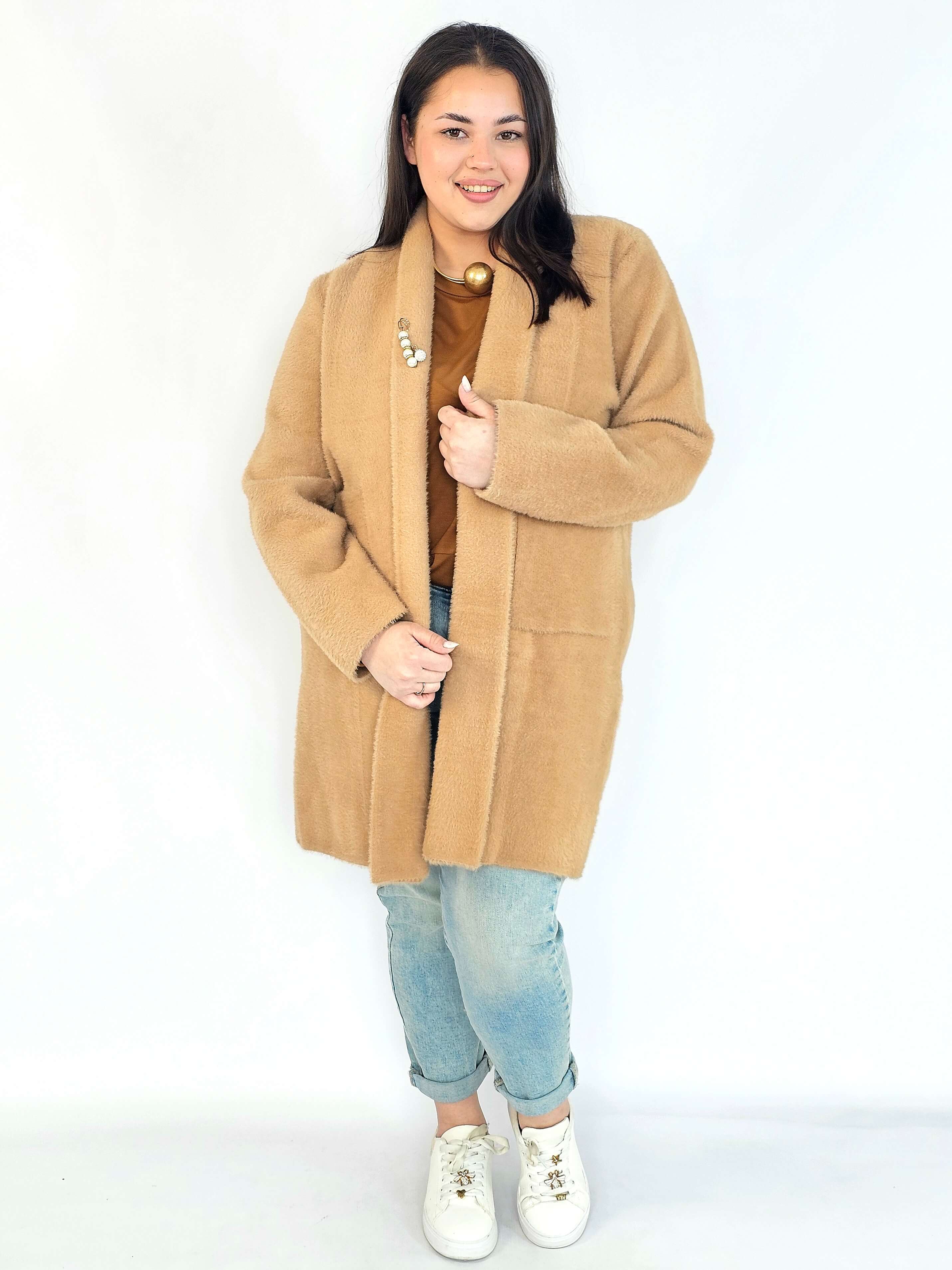 Płaszcz plus size – karmelowy płaszcz XXL alpaka oversize Stylowa XL