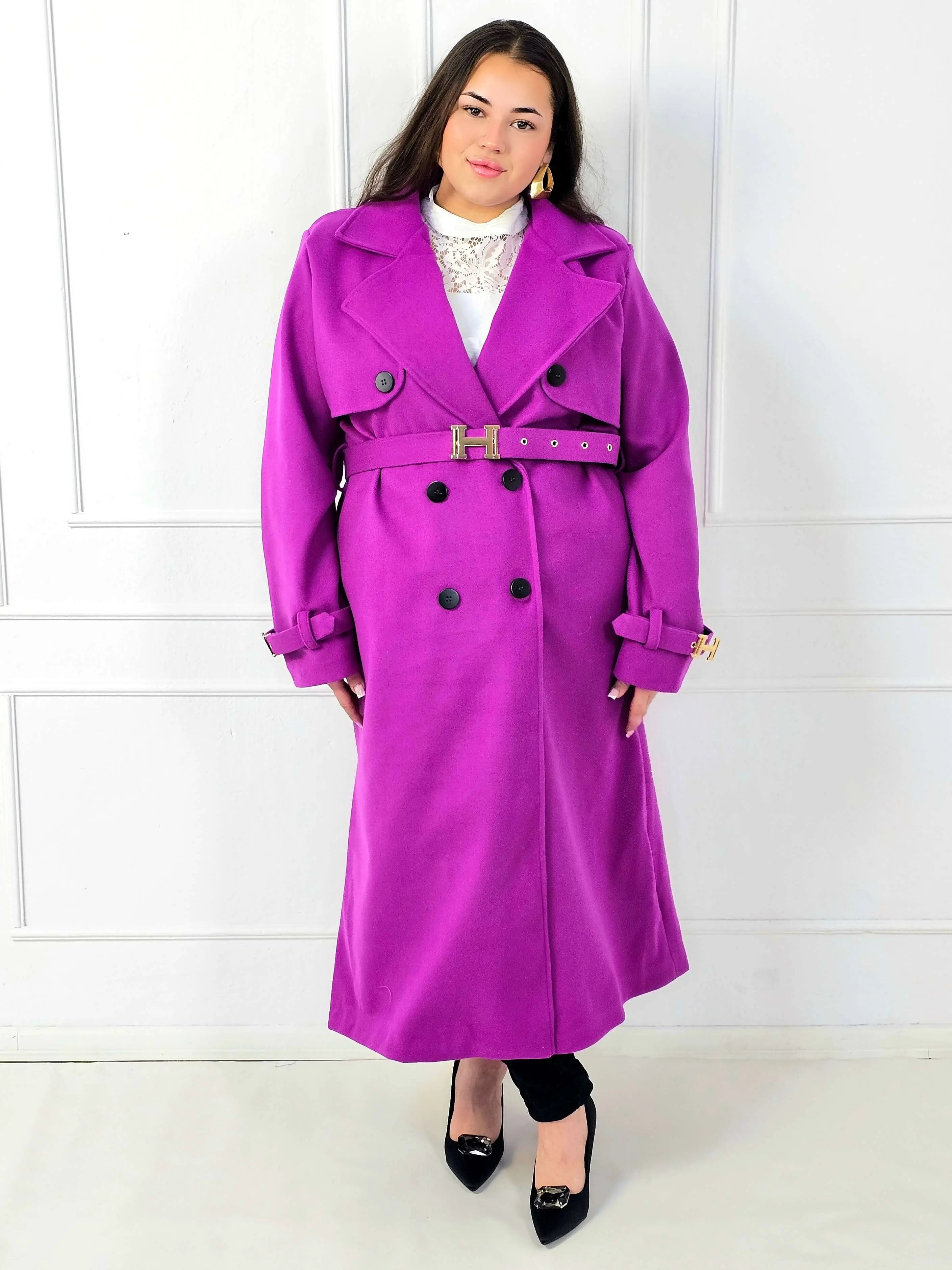 Płaszcz plus size dwurzędowy z paskiem – elegancki płaszcz XXL Stylowa XL