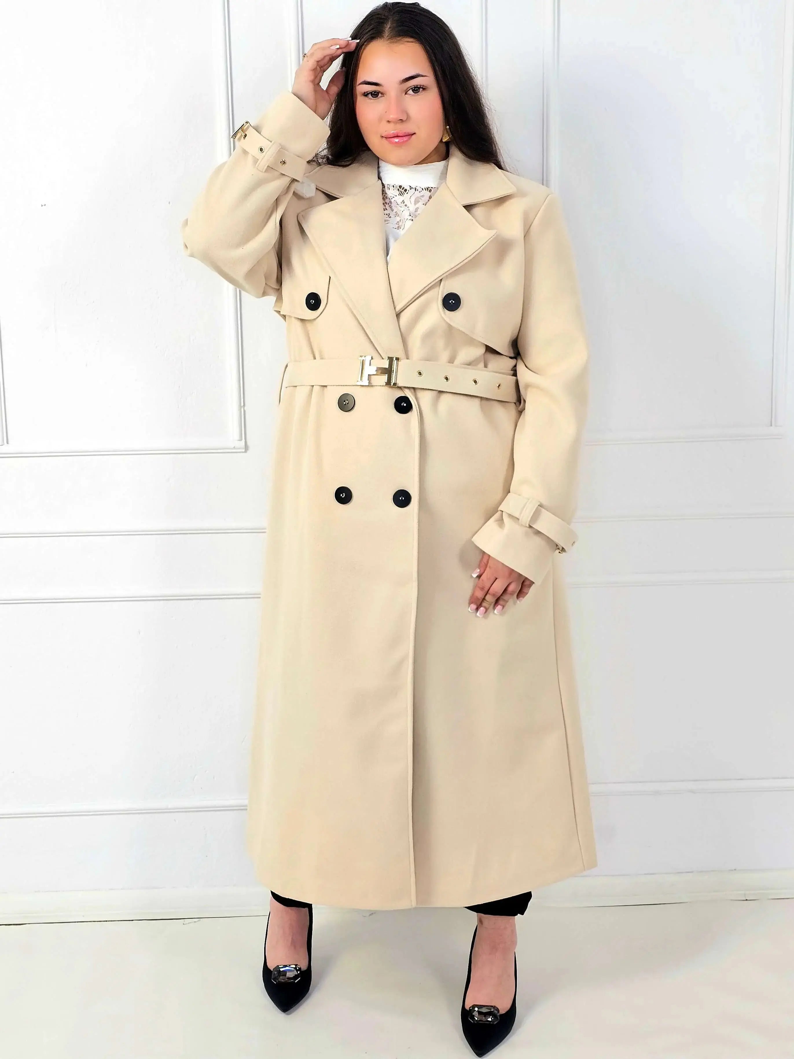 Płaszcz plus size dwurzędowy z paskiem – elegancki płaszcz XXL Stylowa XL