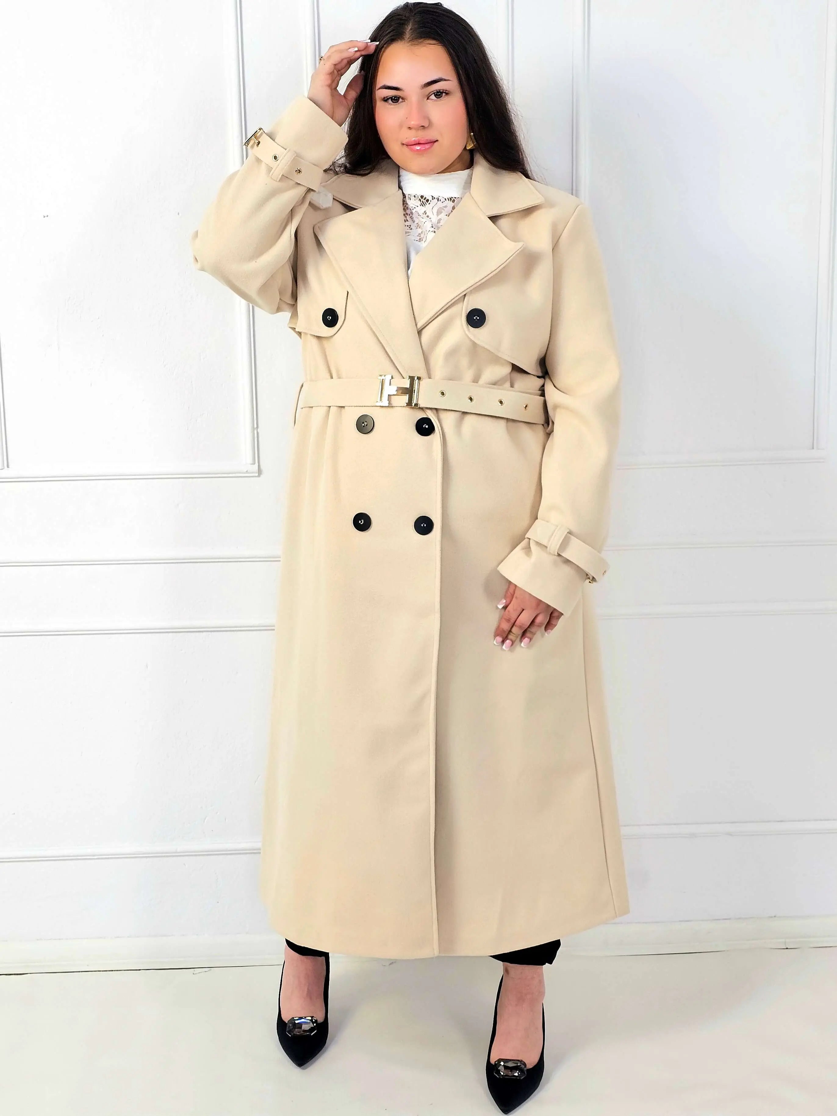 Płaszcz plus size dwurzędowy z paskiem – elegancki płaszcz XXL Stylowa XL