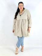 Płaszcz plus size z kapturem – lekkość, która otula sylwetkę Stylowa XL