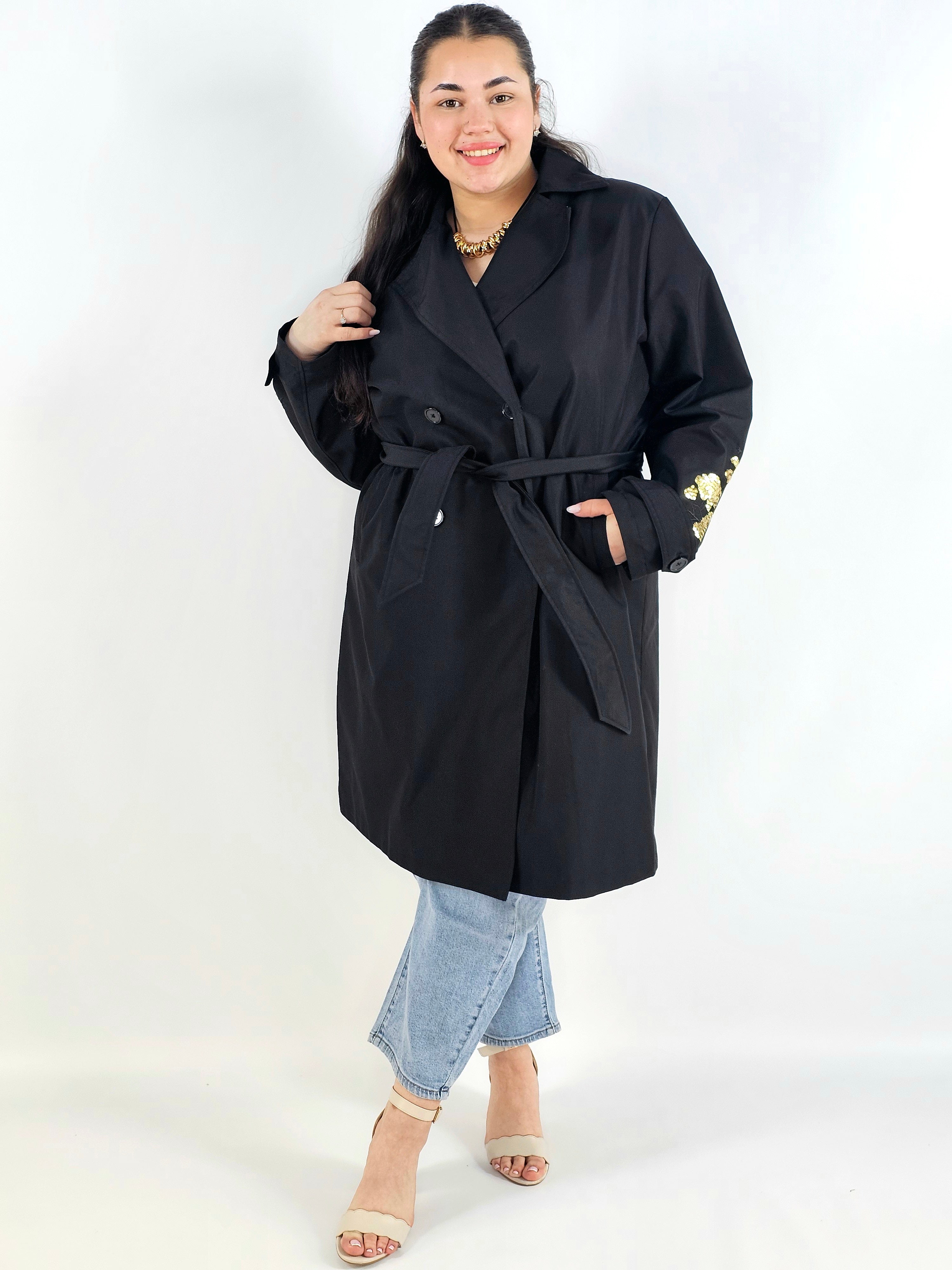 Płaszcz plus size z paskiem – elegancki płaszcz XXL z haftem na rękawie Stylowa XL