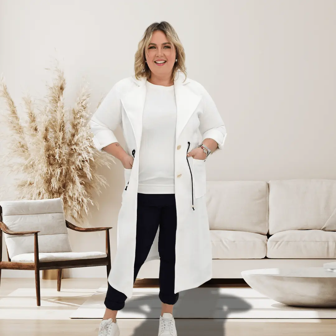 Płaszczyk wiosenny- biały Stylowa XL