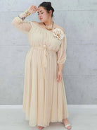 Romantyczna sukienka tiulowa z kwiatem Stylowa XL