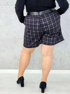 Spodenki plus size w kratę – elegancja i wygoda w modnym wydaniu Stylowa XL Stylowa XL