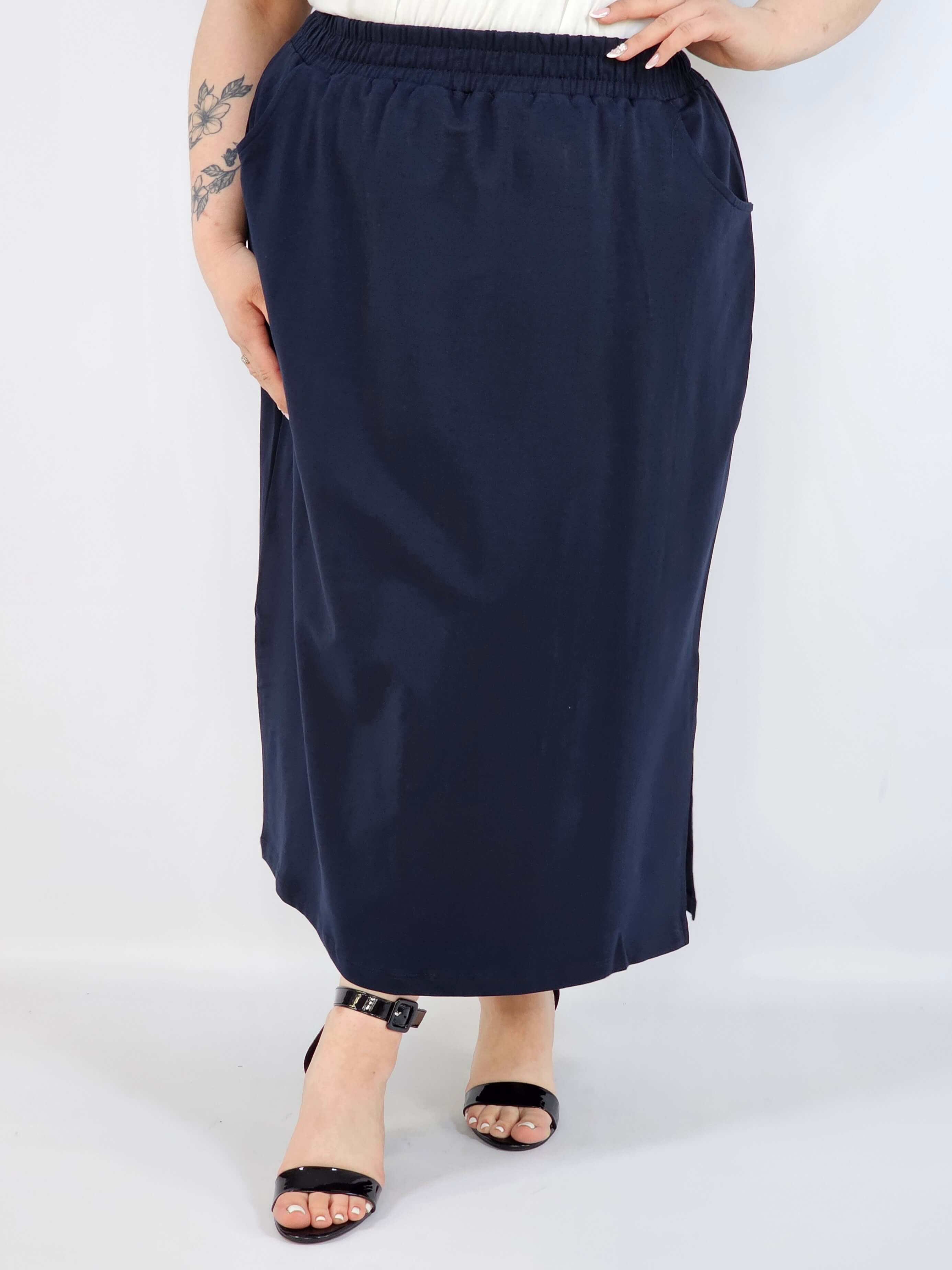 Spódnica midi plus size z kieszeniami – stylowa, wygodna i kobieca Stylowa XL