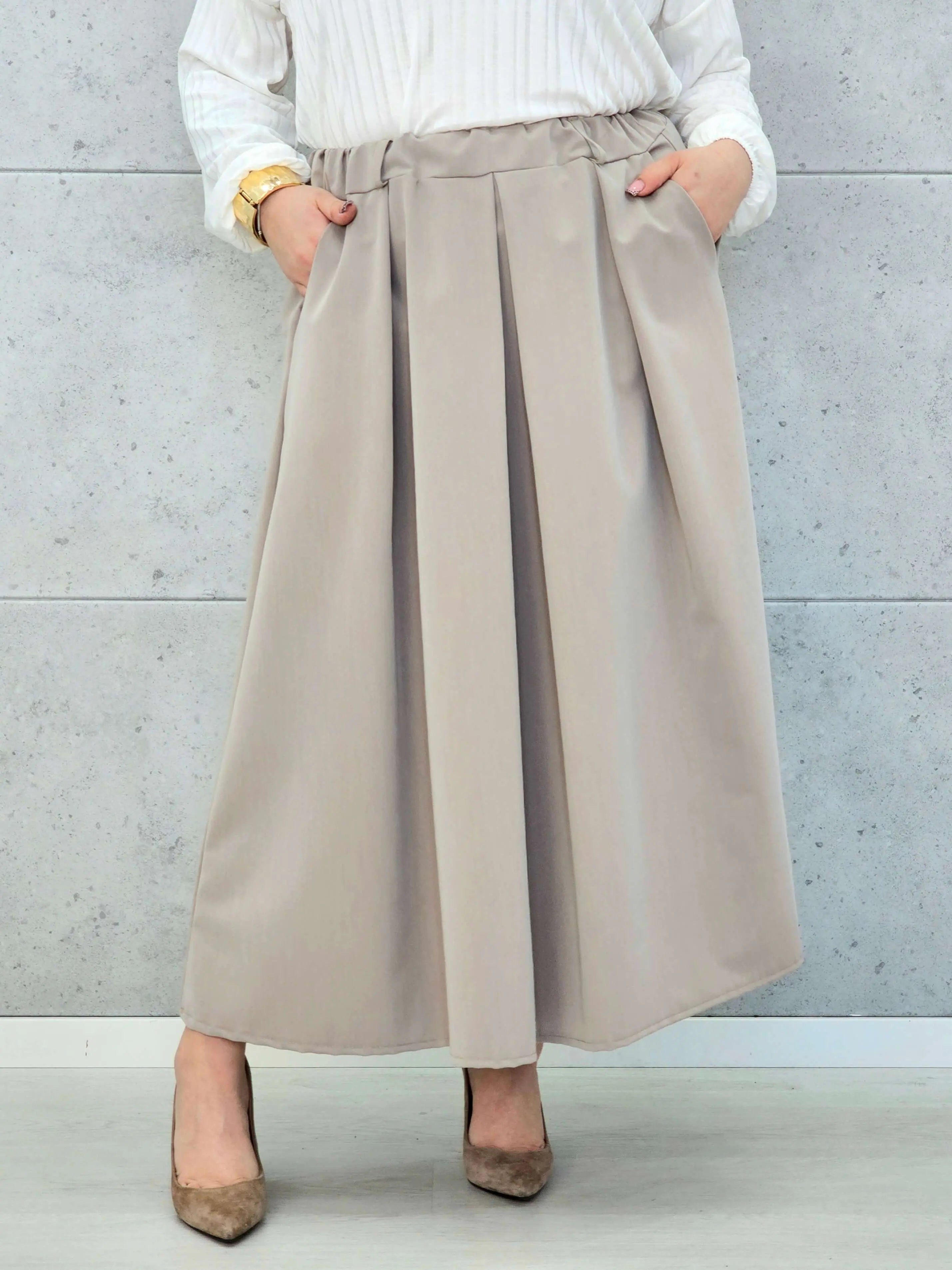 Spódnica plisowana midi StylowaXL – klasyczna elegancja w nowoczesnym wydaniu Stylowa XL