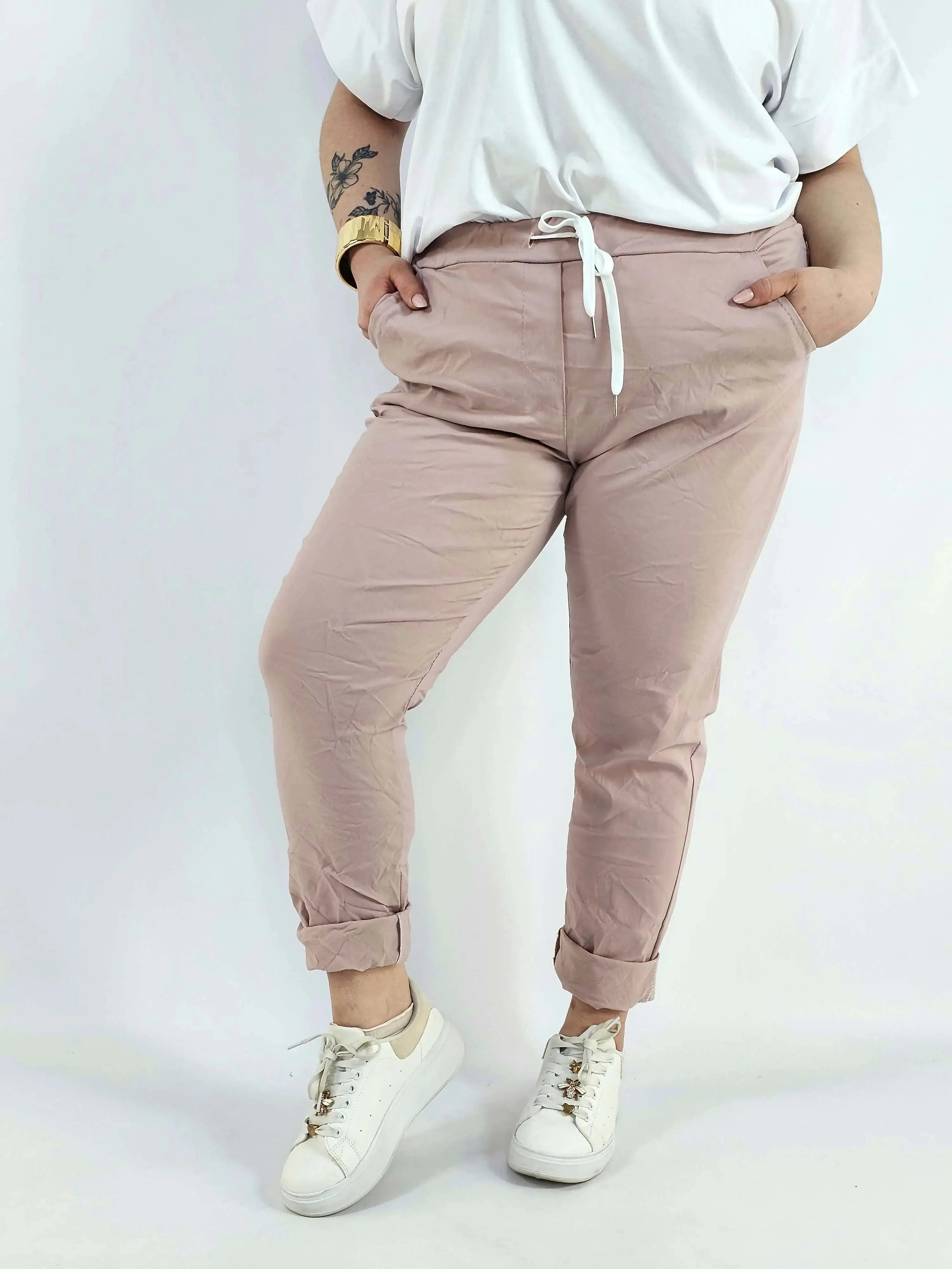 Spodnie Gnieciuchy Plus Size StylowaXL – Lekkość, Komfort i Styl w Jednym Stylowa XL