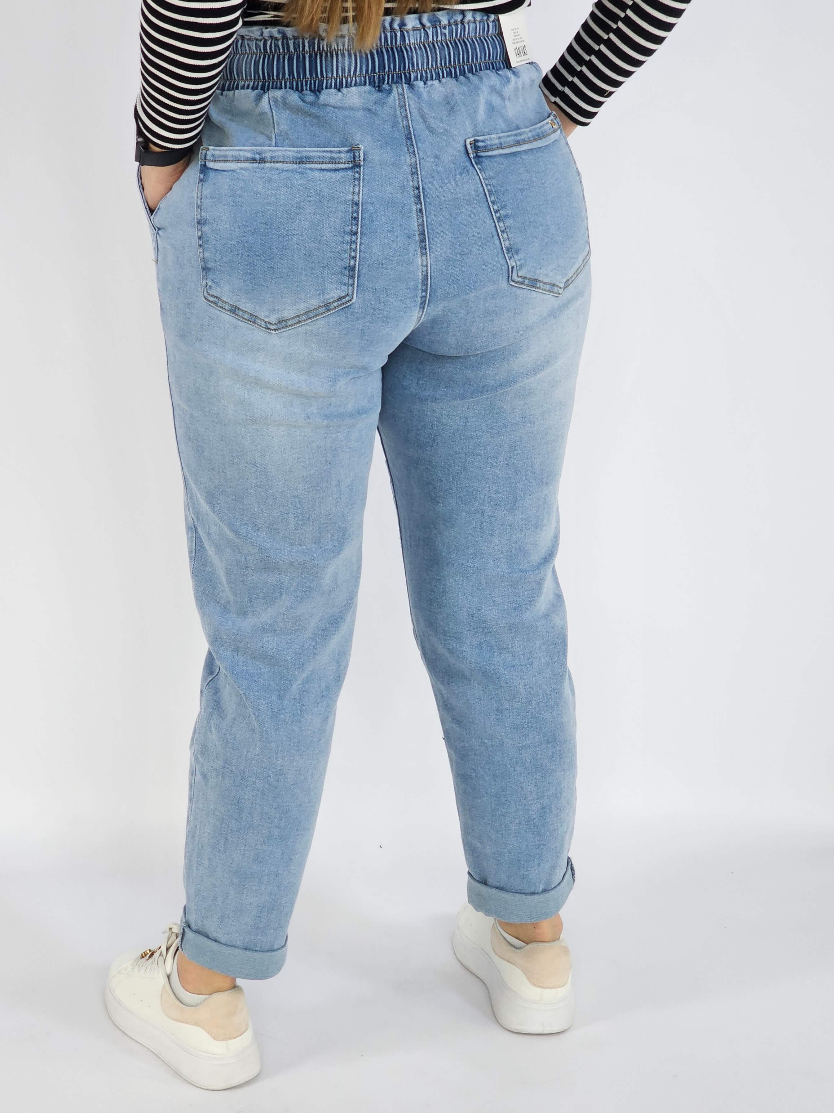 Spodnie Plus Size Jasne Jeansy z Gumką w Pasie – Wygodne i Modne XXL Stylowa XL