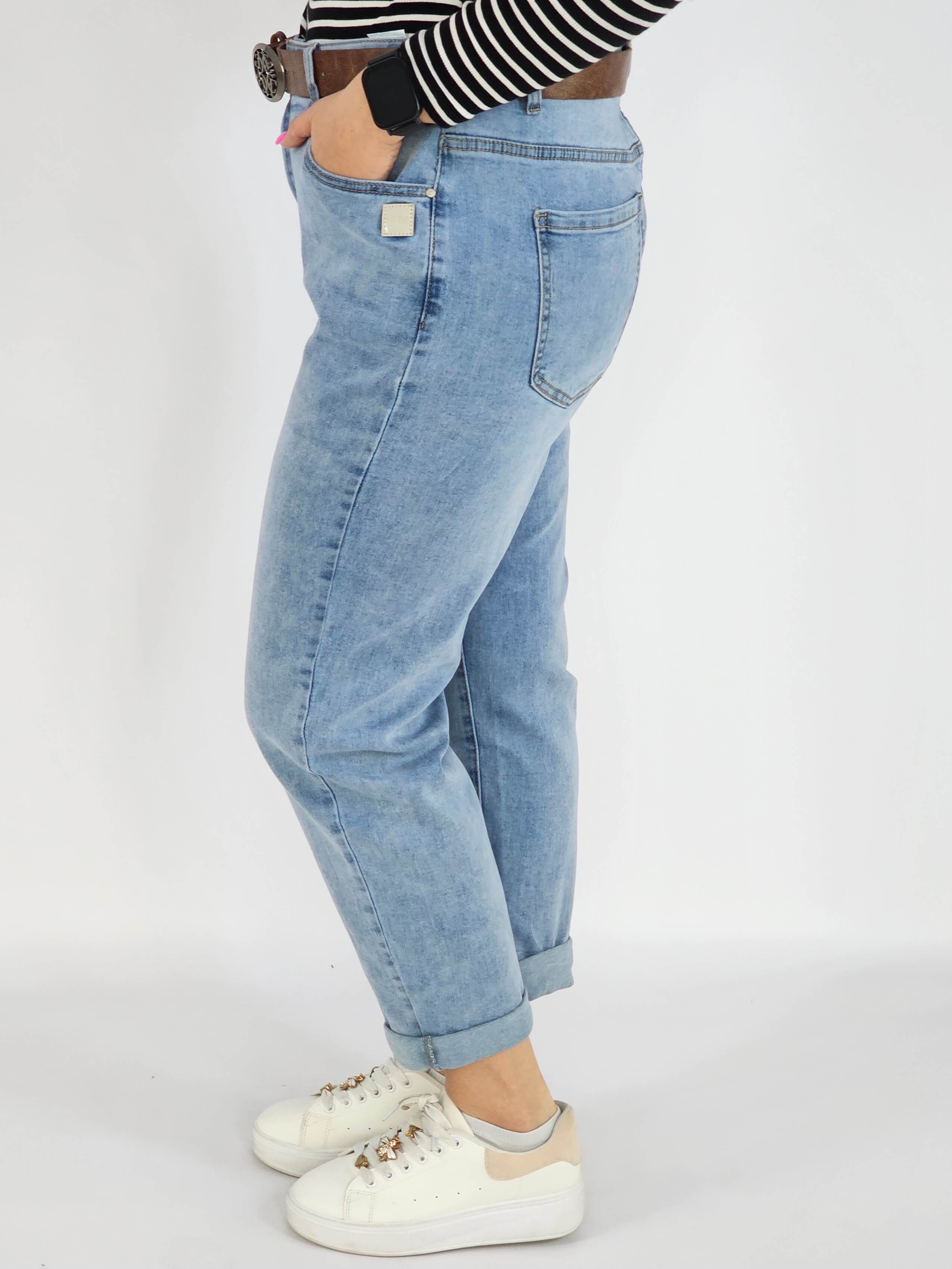 Spodnie Plus Size Jasne Jeansy z Paskiem – Klasyczne i Wygodne XXL Stylowa XL