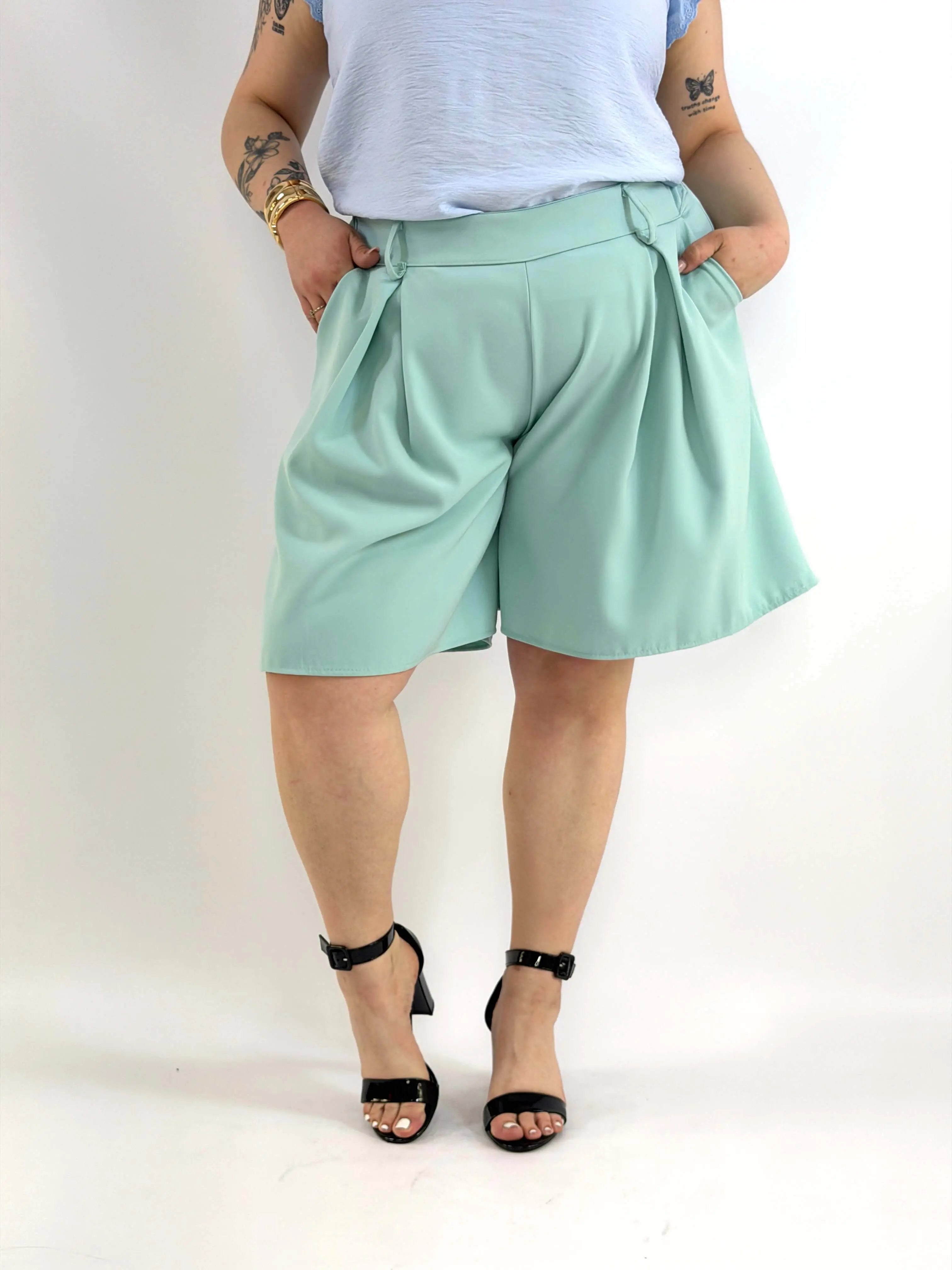 Spodnie Plus Size Krótkie Szerokie Eleganckie Wysoki Stan Stylowa XL