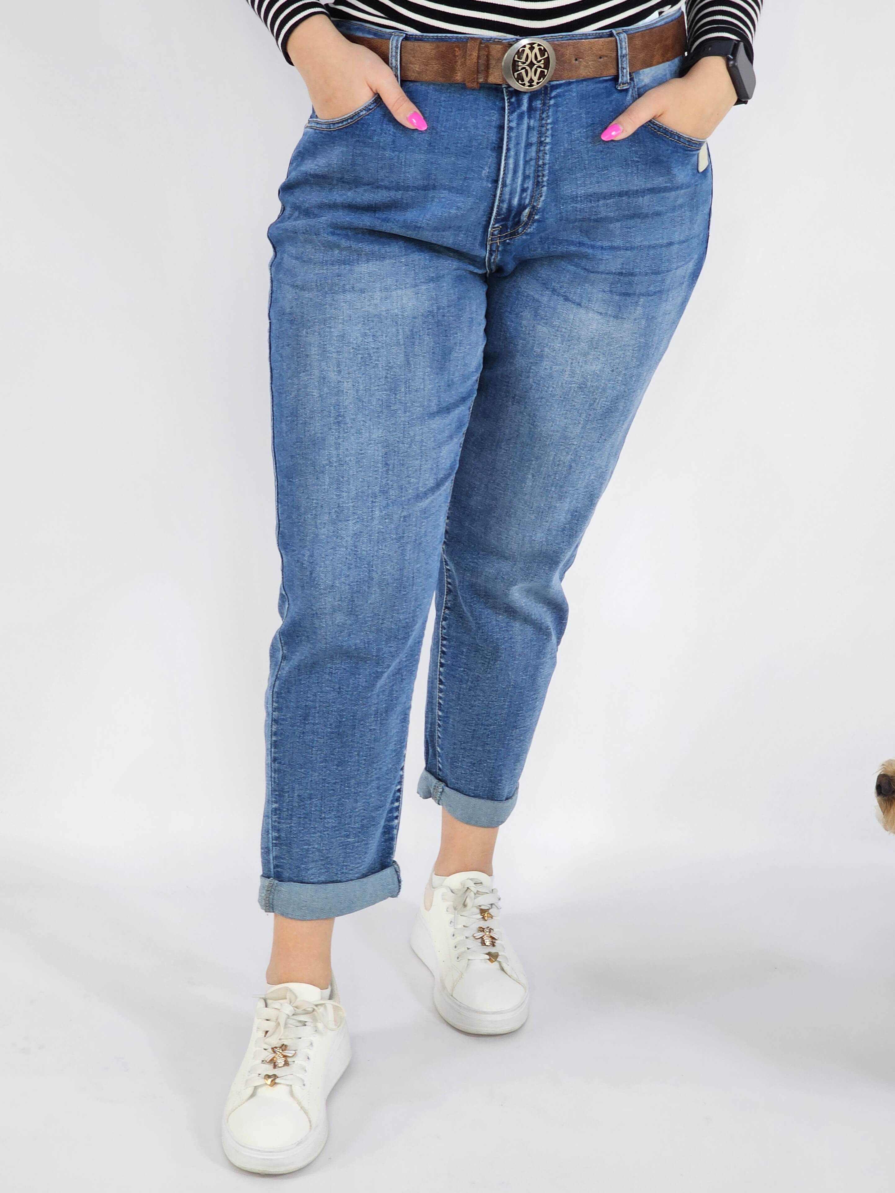 Spodnie Plus Size Niebieskie Jeansy z Paskiem – Klasyczne i Wygodne XXL Stylowa XL