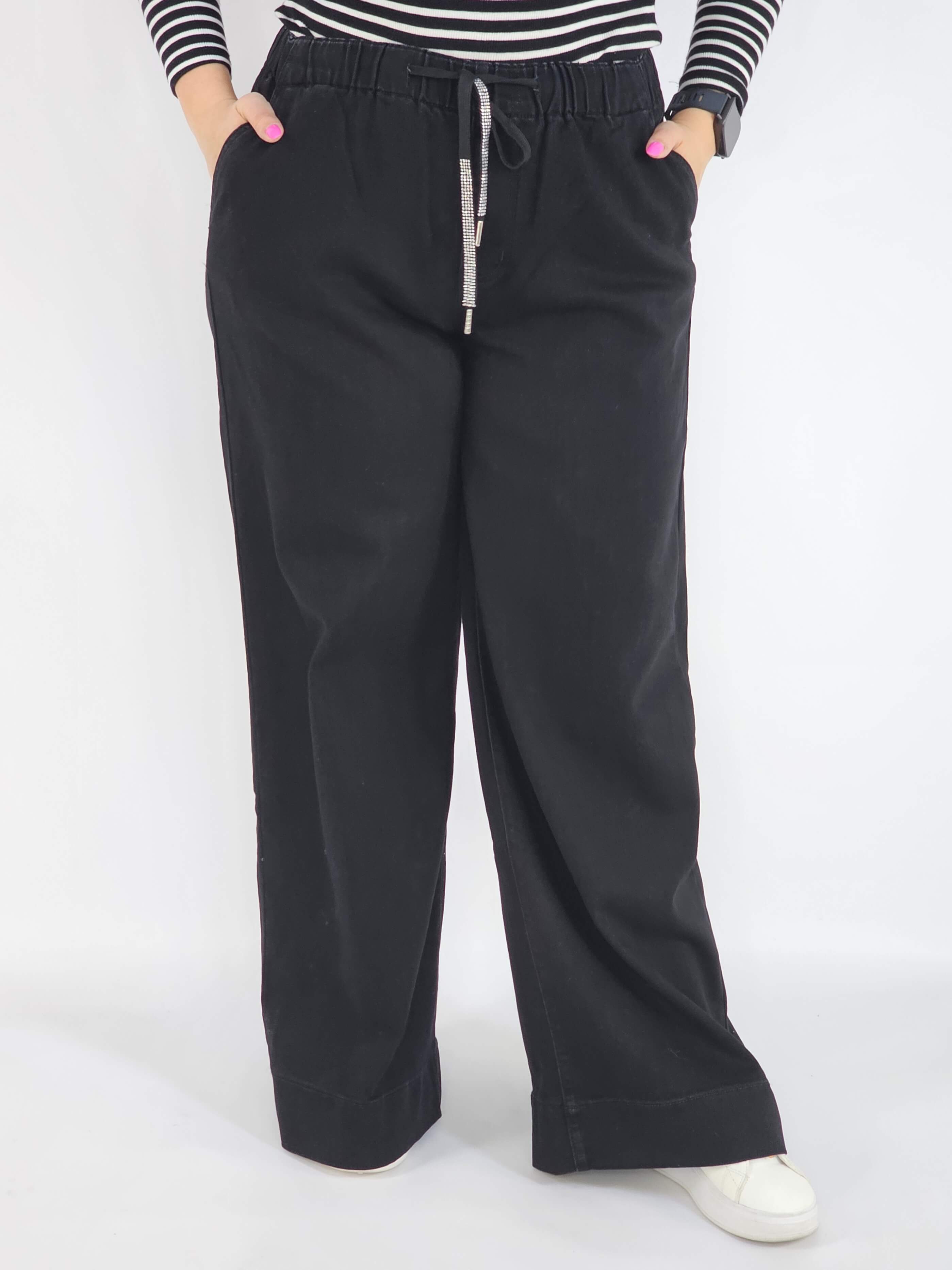 Spodnie jeans plus size – czarne szerokie spodnie z wiązaniem Stylowa XL