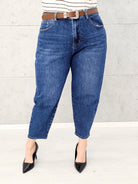 Spodnie jeansowe StylowaXL Mom Fit – klasyczne niebieskie jeansy plus size Stylowa XL