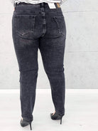 Spodnie jeansowe StylowaXL – klasyka i komfort w modzie plus size Stylowa XL