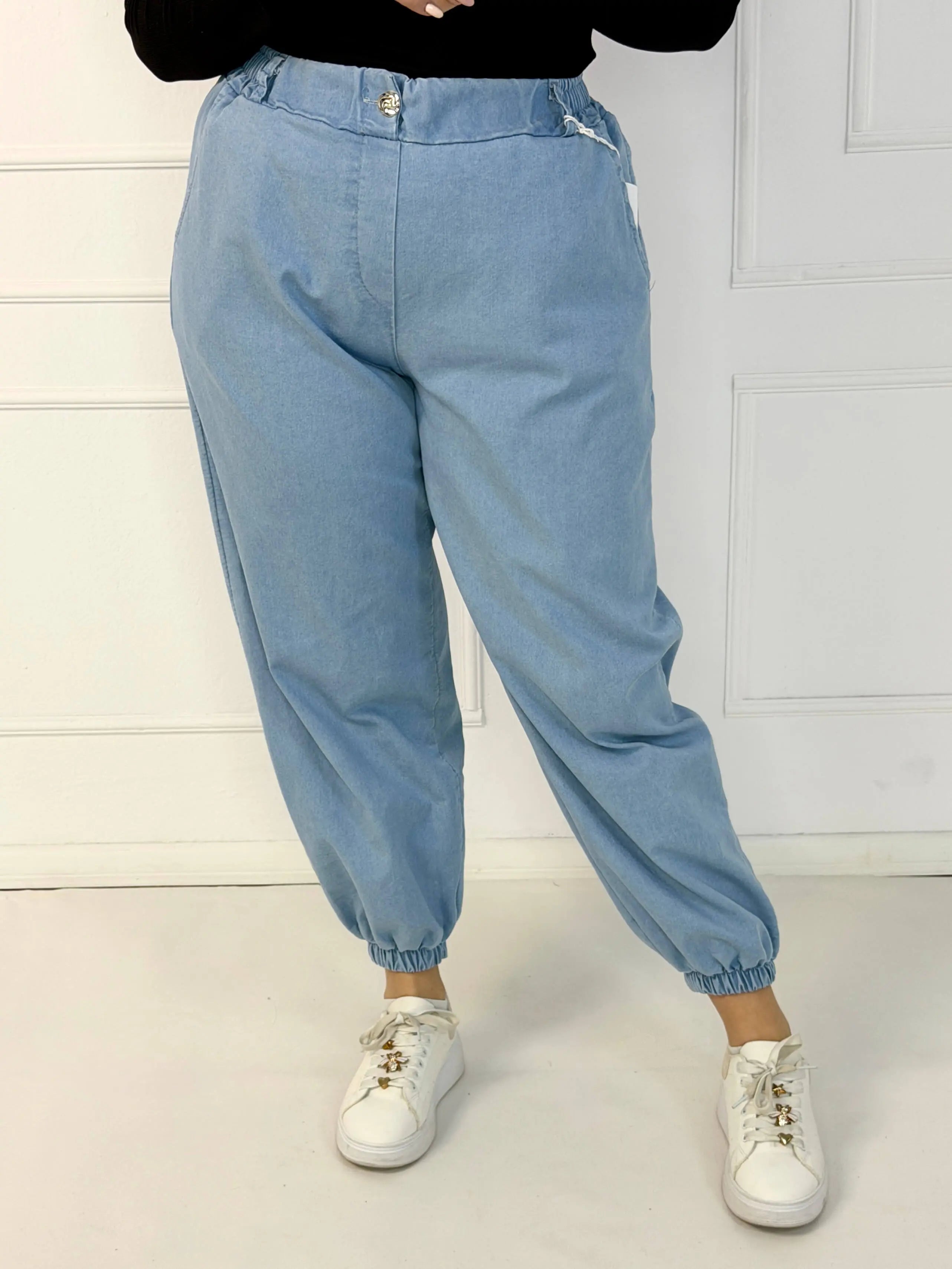 Spodnie jeansowe plus size joggery  – wygoda, styl i nowoczesny luz Stylowa XL