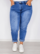 Spodnie jeansowe z delikatnym przetarciem Stylowa XL