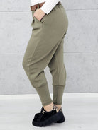 Spodnie masełkowe ze ściągaczem Stylowa XL