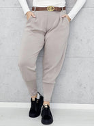 Spodnie masełkowe ze ściągaczem Stylowa XL