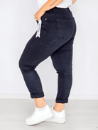 Spodnie mom fit z podwiniętą nogawką Stylowa XL