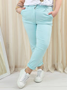 Spodnie plus size Livans – wygodne spodnie damskie XXL na co dzień i do stylizacji Stylowa XL