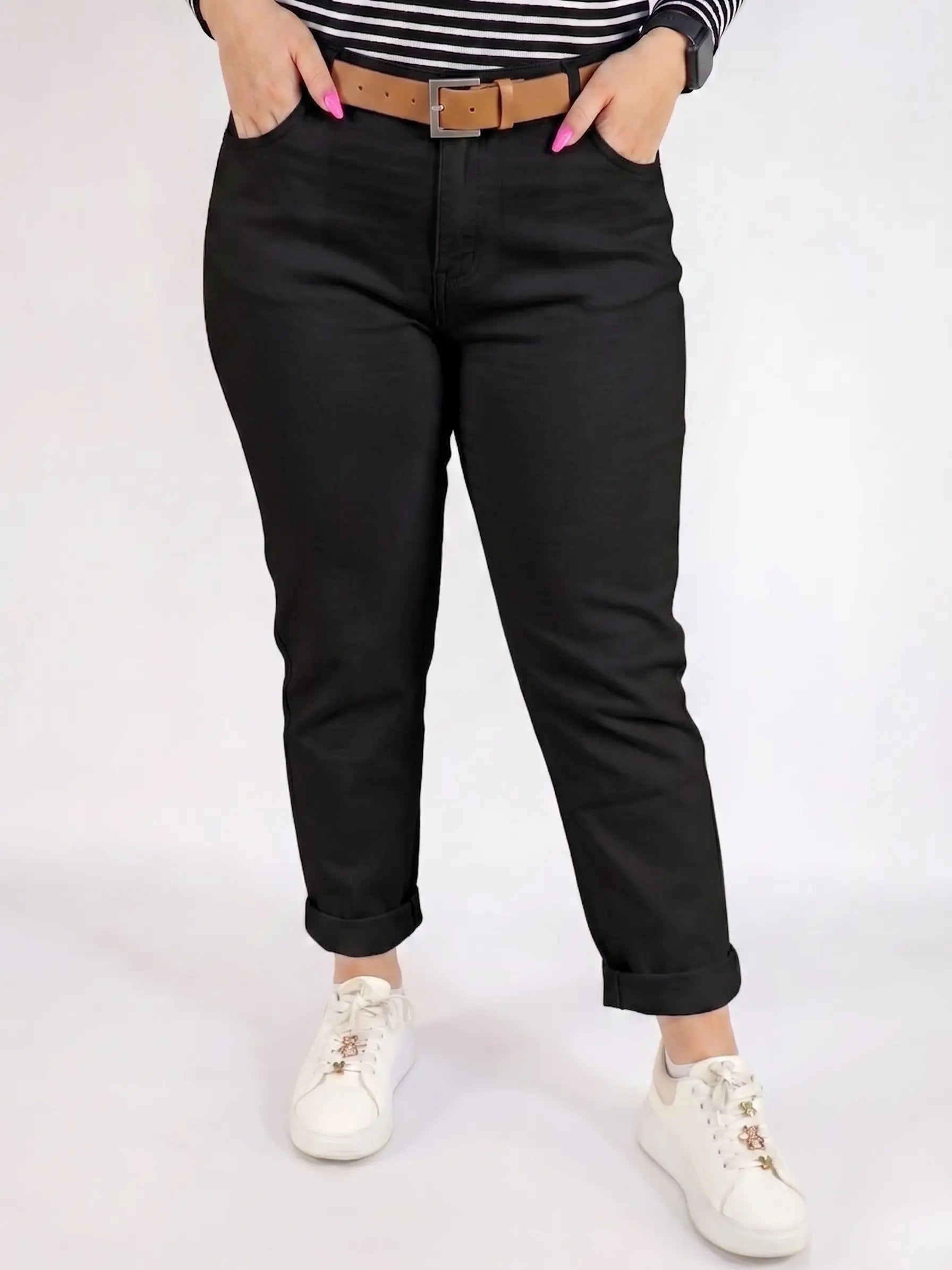 Spodnie plus size czarne damskie klasyczne – wygodne spodnie XXL z wysokim komfortem noszenia Stylowa XL