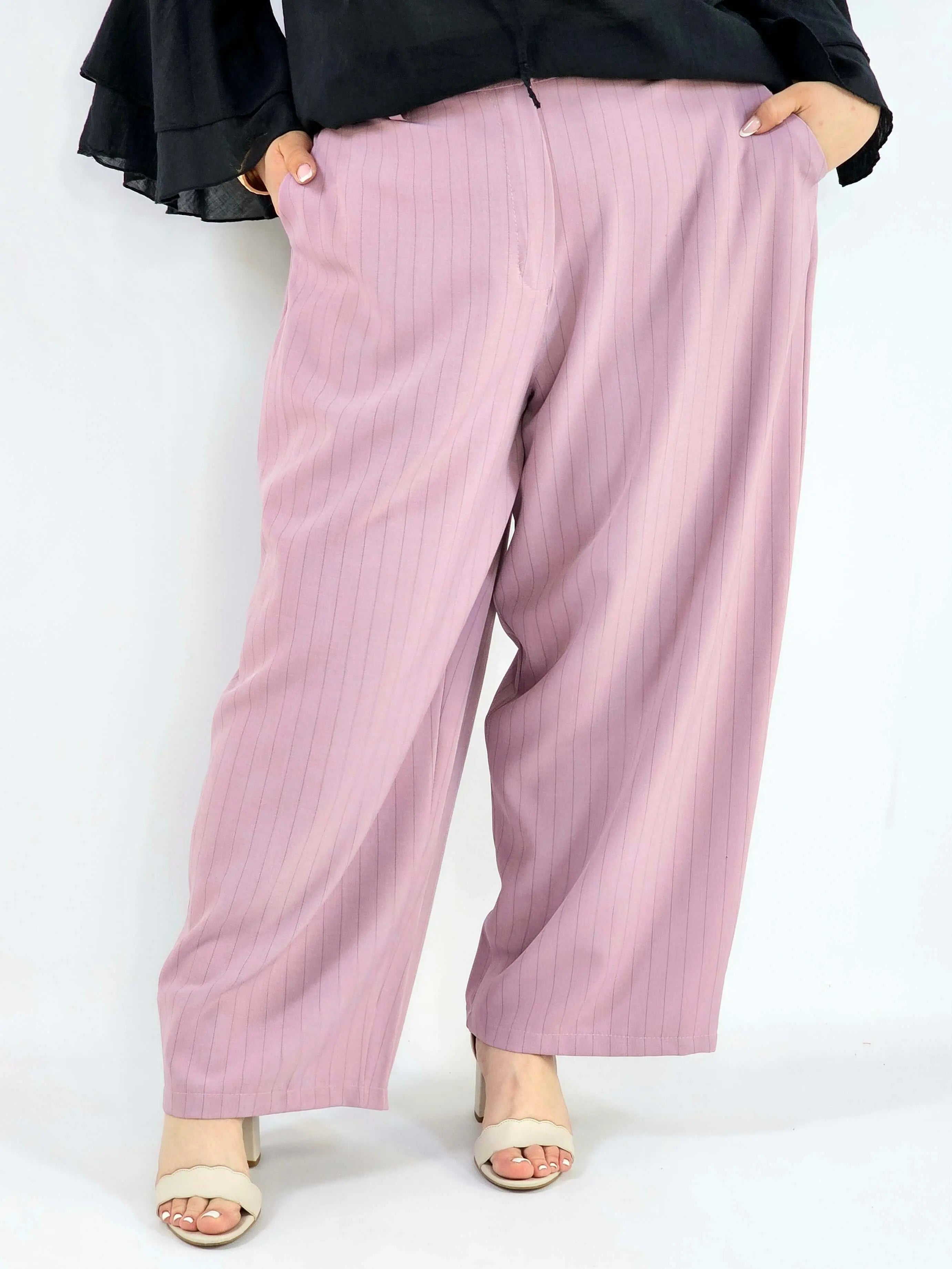 Spodnie plus size eleganckie w paski szeroka nogawka wygodne i stylowe Stylowa XL