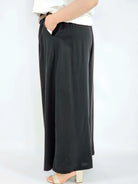 Spodnie plus size szerokie z gumką w pasie i wiązaniem XXL Stylowa XL