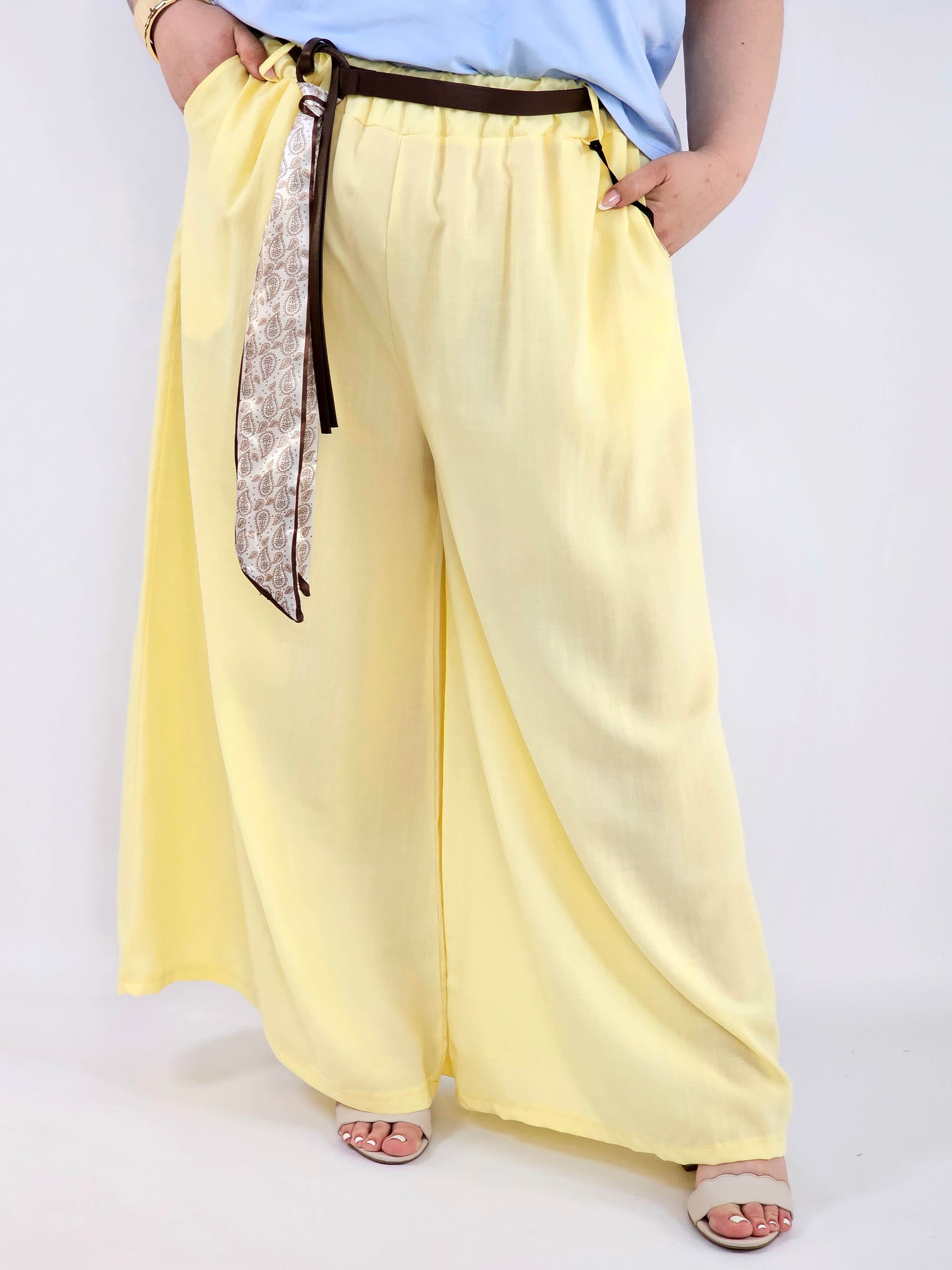 Spodnie plus size szerokie z gumką w pasie i wiązaniem XXL Stylowa XL