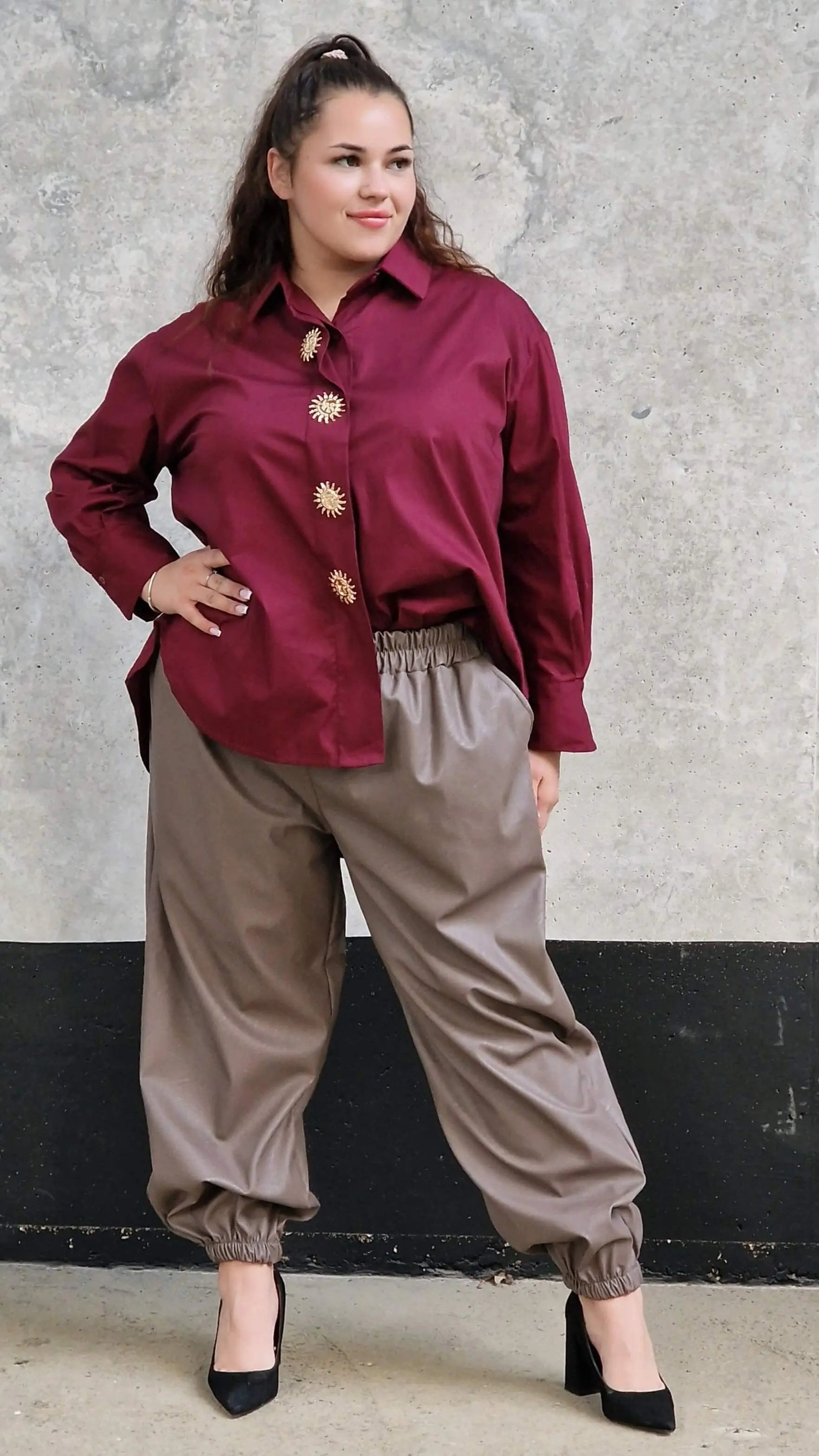 Spodnie z eko-skóry z gumką Stylowa XL