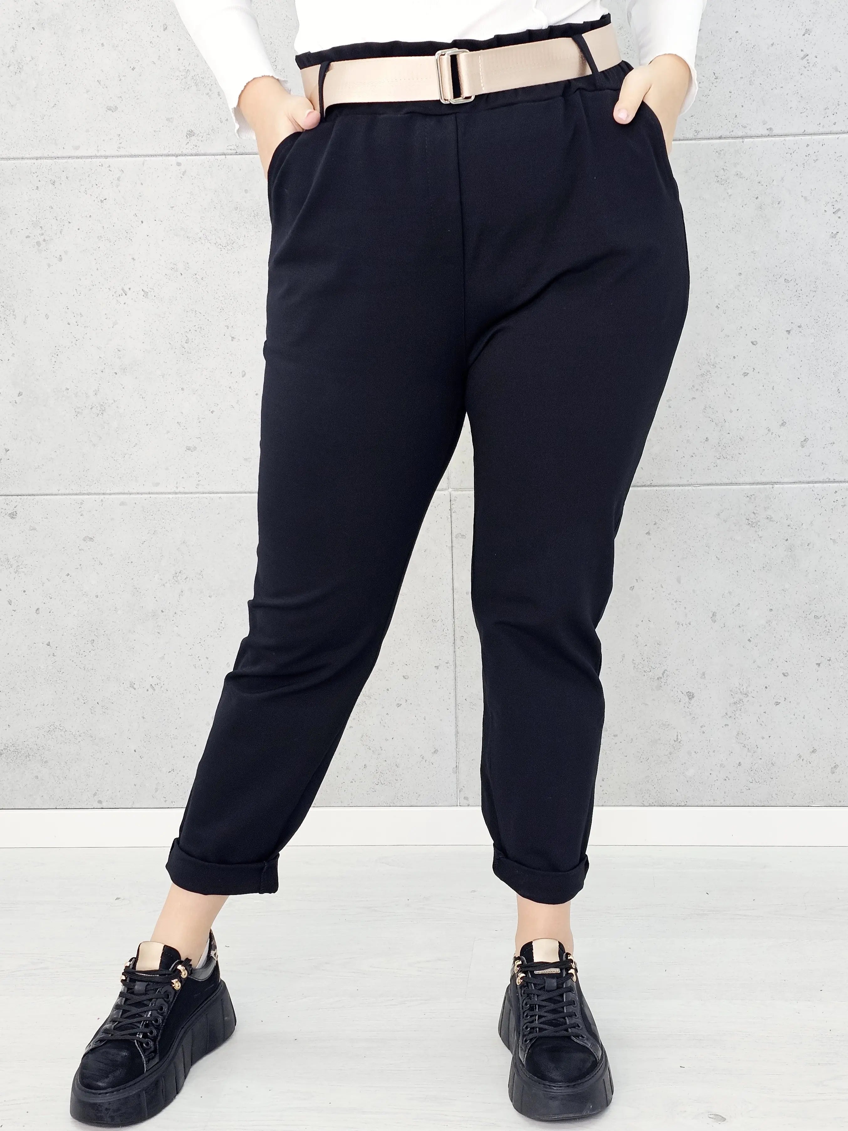 Spodnie z paskiem – eleganckie i wygodne spodnie XXL dla kobiet Stylowa XL