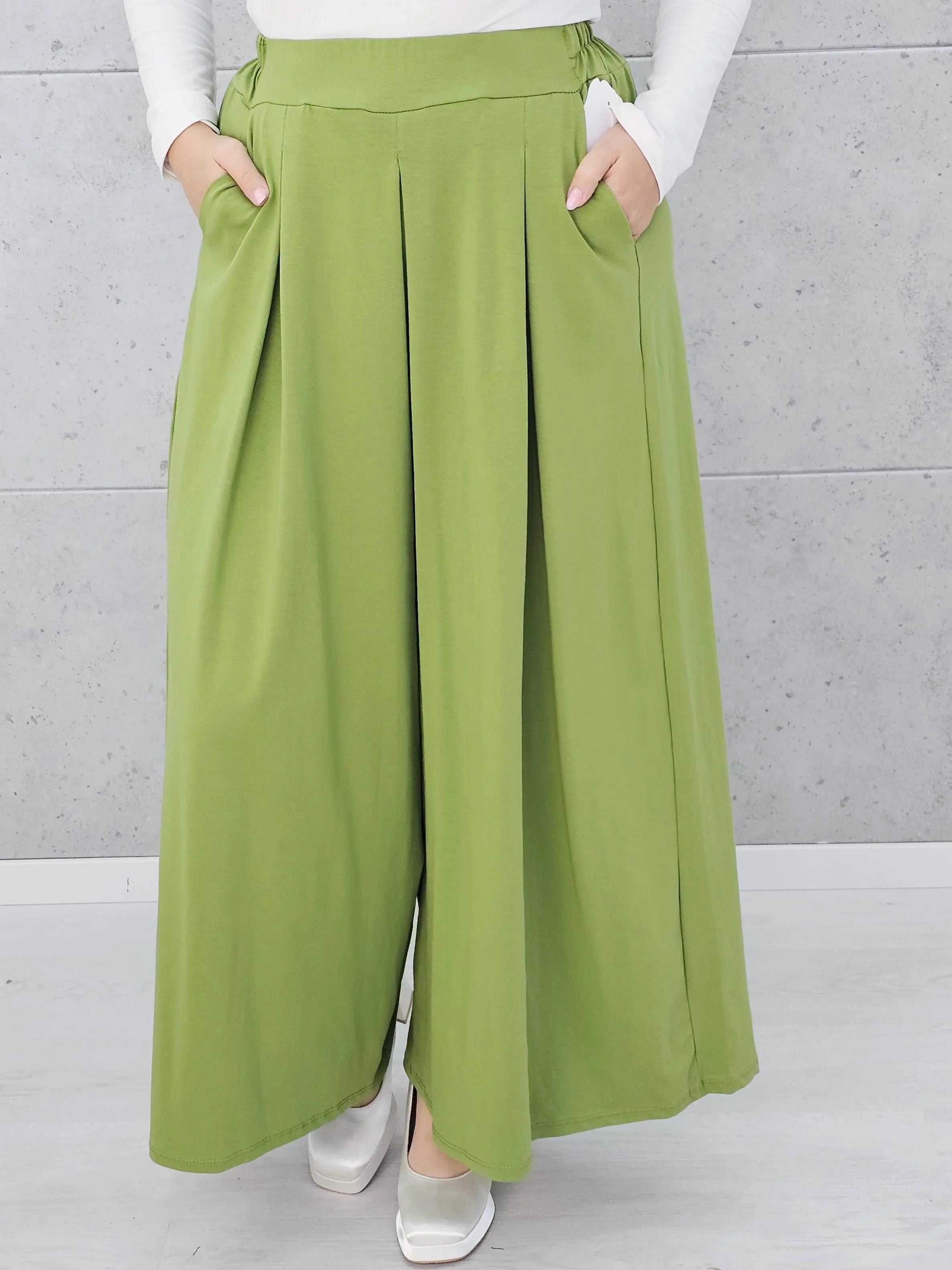 Spodnie z szeroką nogawką Stylowa XL