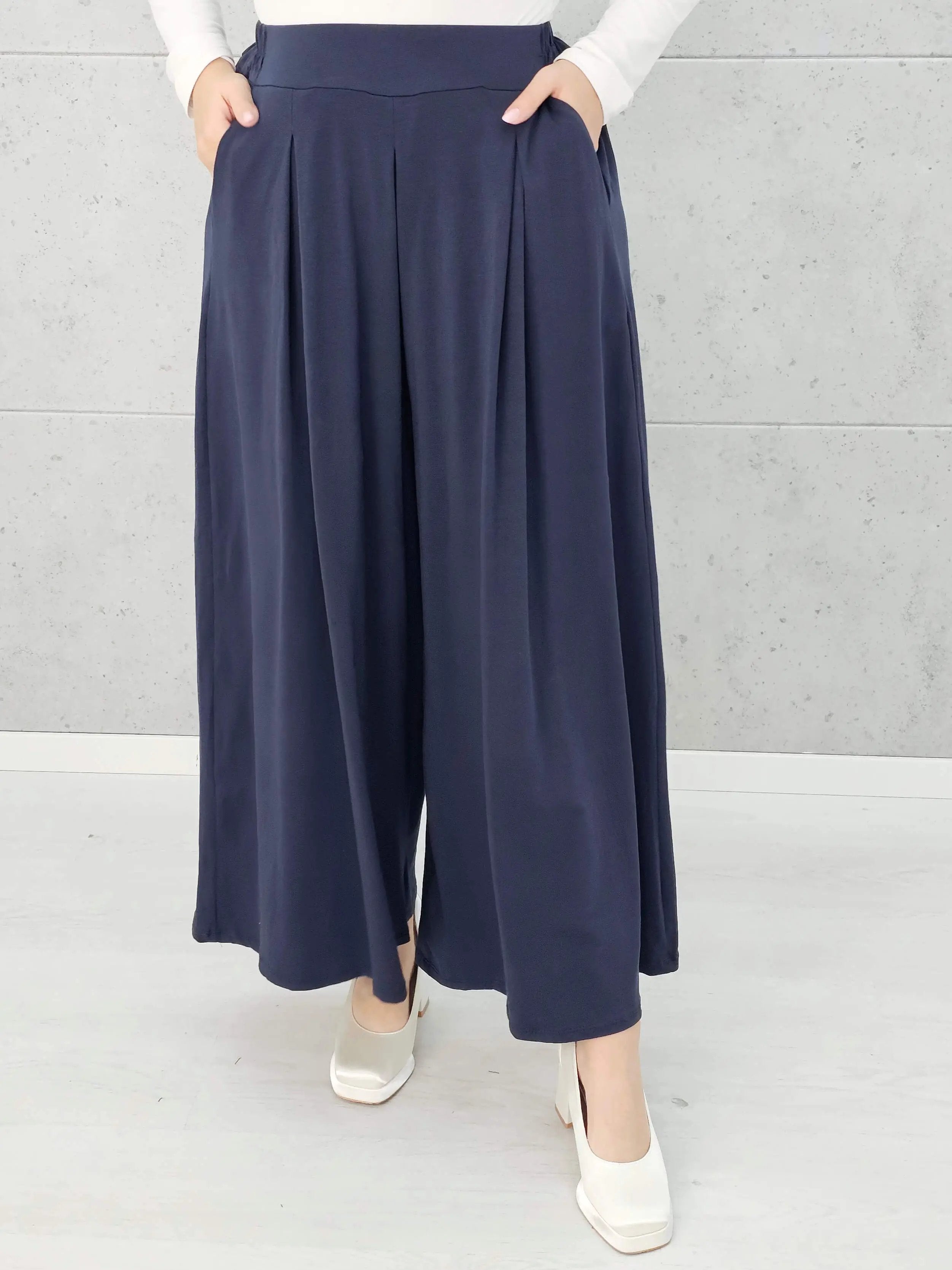 Spodnie z szeroką nogawką Stylowa XL