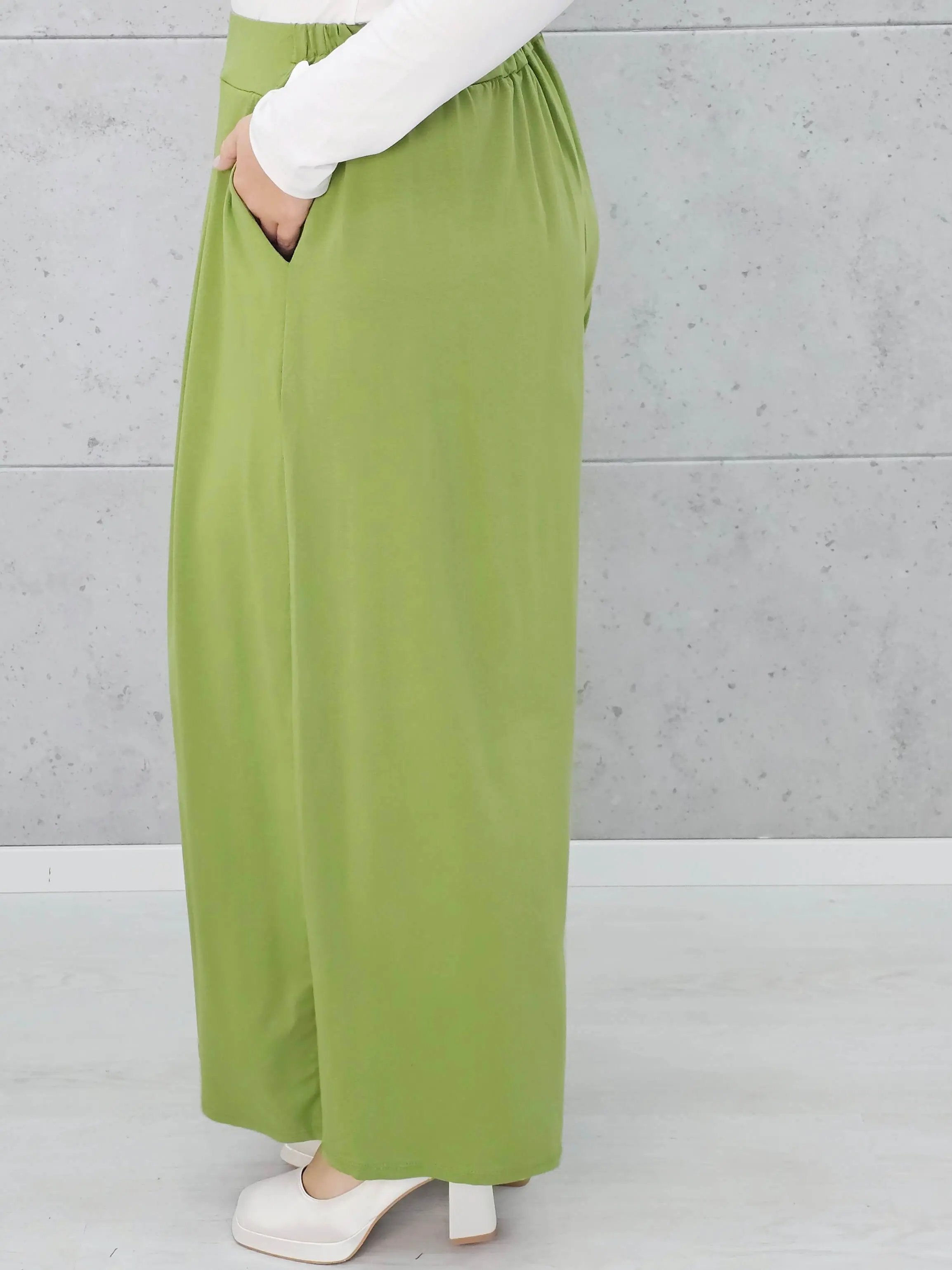 Spodnie z szeroką nogawką Stylowa XL