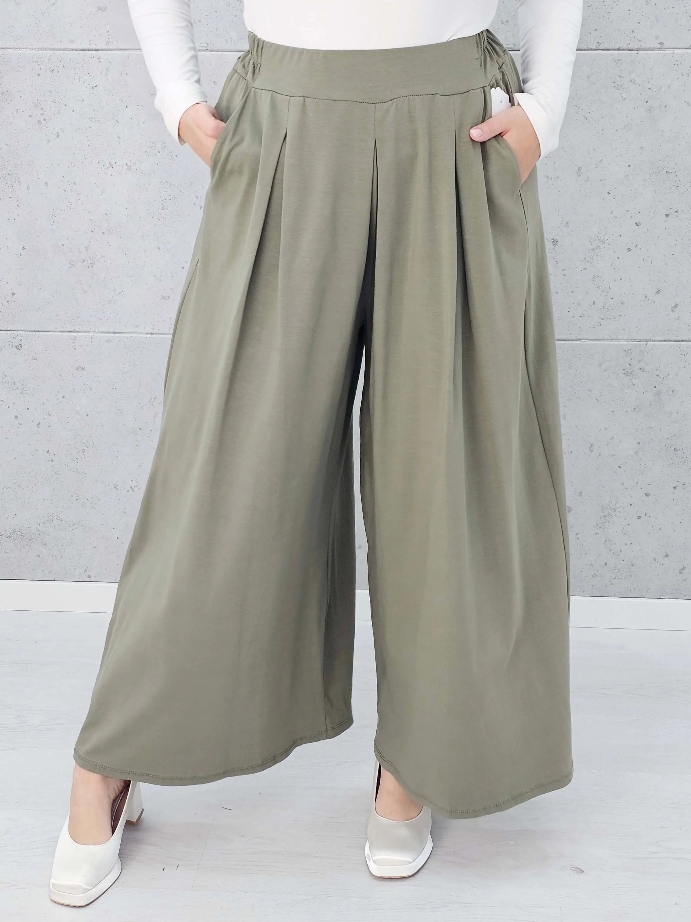 Spodnie z szeroką nogawką Stylowa XL