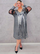 Srebrna sukienka z cekinami i tiulem Stylowa XL