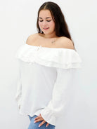 Stylowa bluzka z falbanami i odkrytymi ramionami Stylowa XL