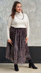 Stylowa spódnica midi z tiulem i wyrazistym printem w zwierzęce wzory zebry Stylowa XL